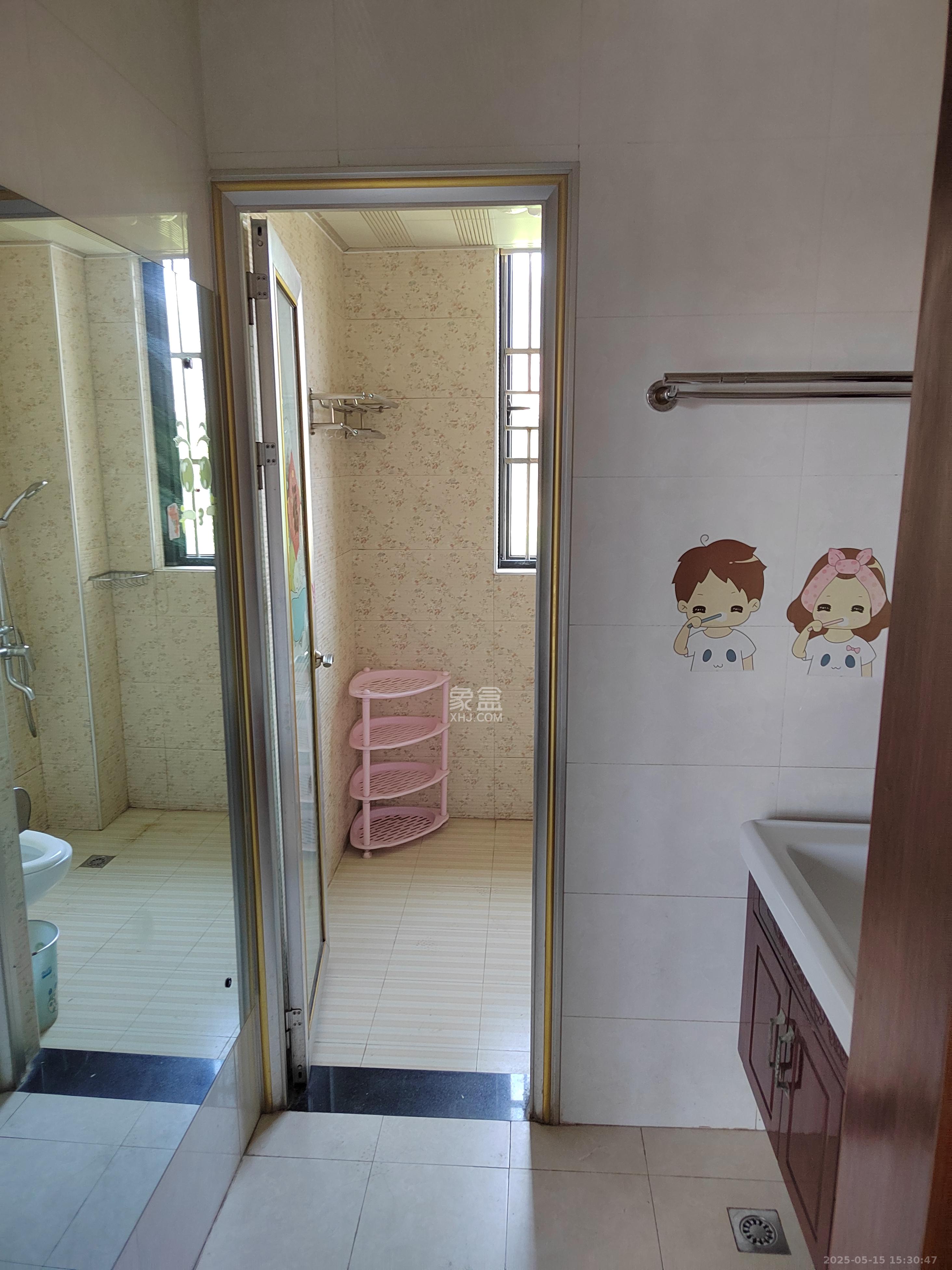 鹏基诺亚山林 3室2厅1卫 1700.0元/月 鹏基诺亚山林 3室2厅1卫 1700.0元/月室内图