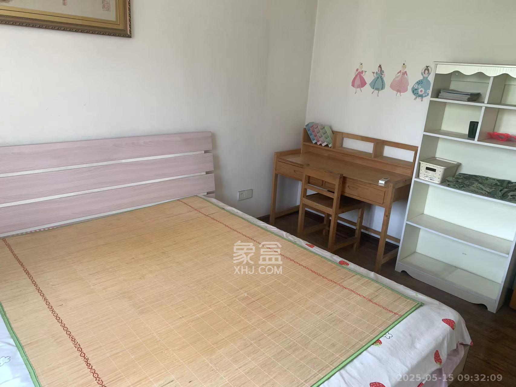 洪山家园 3室2厅2卫 1500.0元/月 洪山家园 3室2厅2卫 1500.0元/月室内图