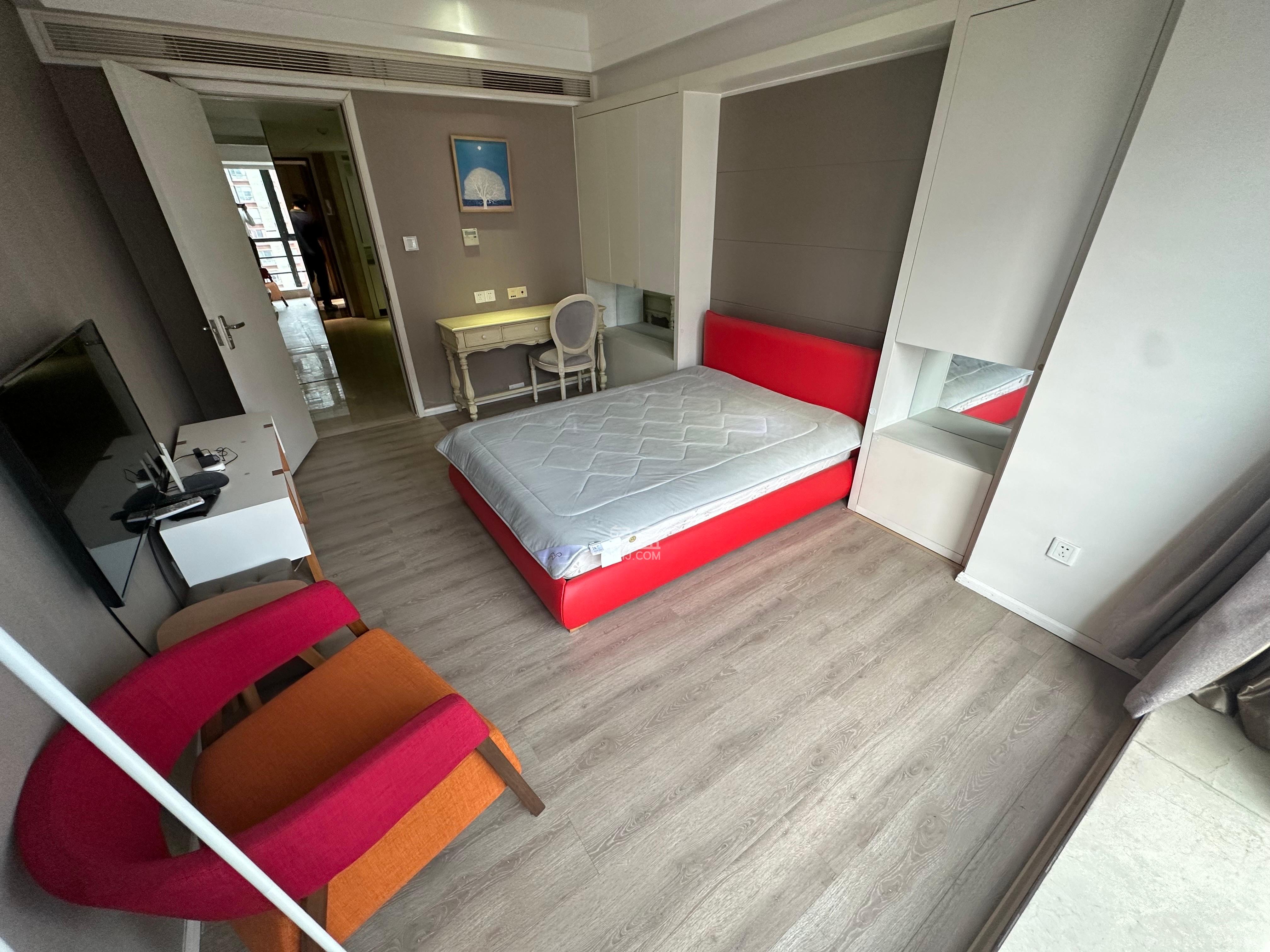 泊富公寓(泊富国际广场) 1室1厅1卫 2800.0元/月 泊富公寓(泊富国际广场) 1室1厅1卫 2800.0元/月室内图