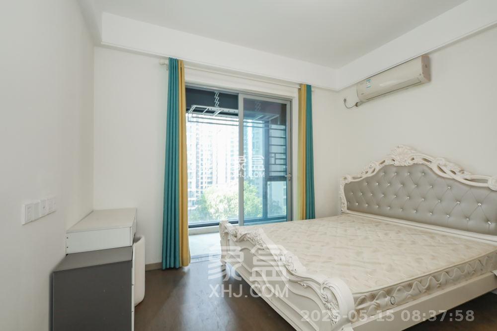 保利天禧C区 4室2厅2卫 4800.0元/月 保利天禧C区 4室2厅2卫 4800.0元/月室内图