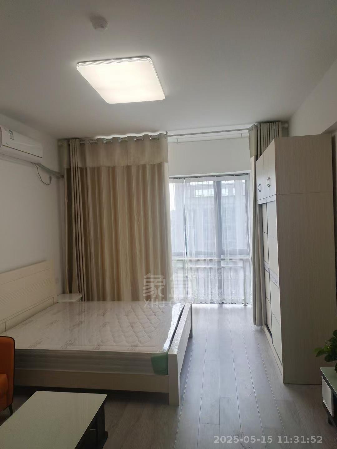 朗廷览江  1室1厅1卫   1200.00元/月室内图