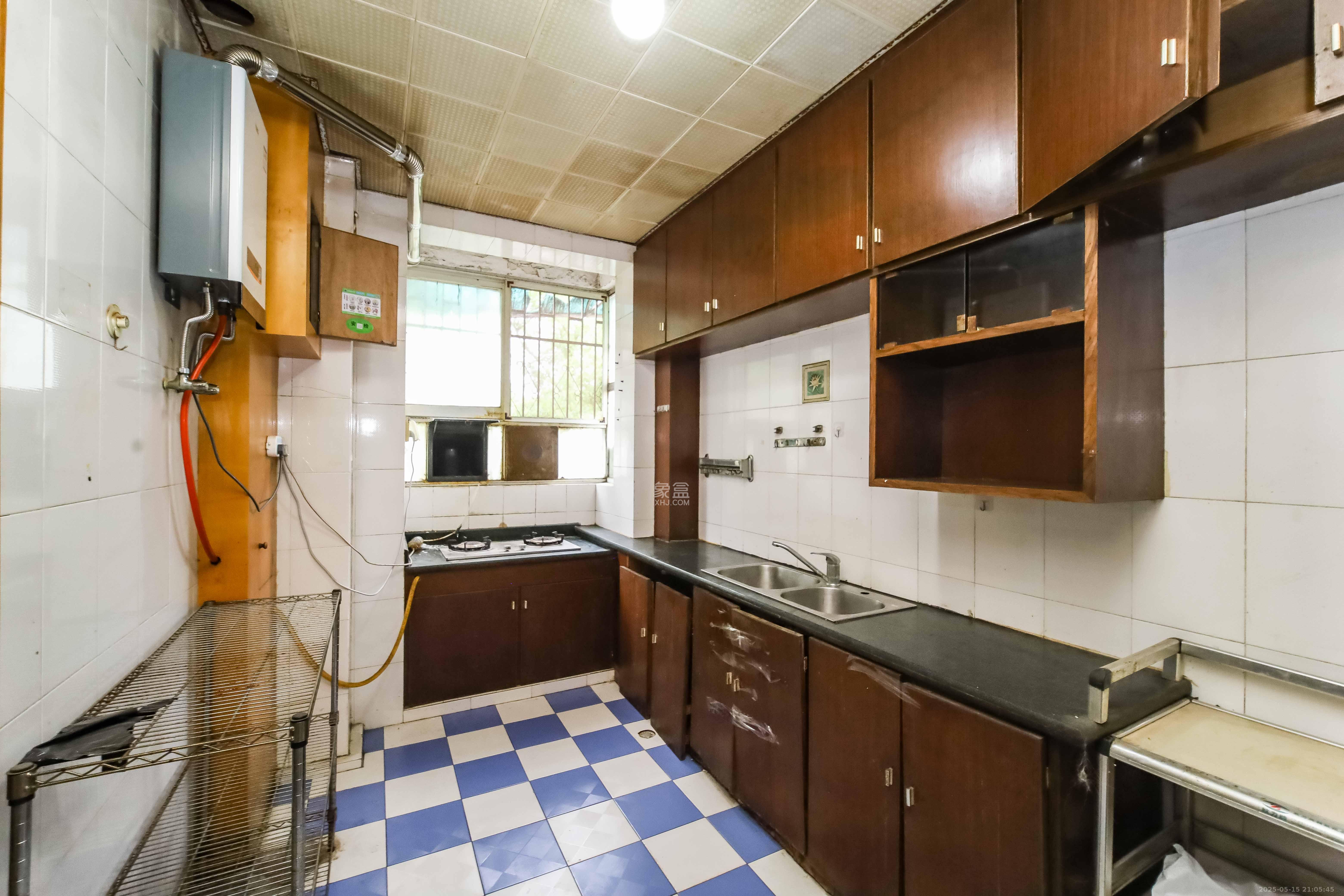 新世纪家园  2室2厅1卫    58.0万 新世纪家园  2室2厅1卫    58.0万厨房