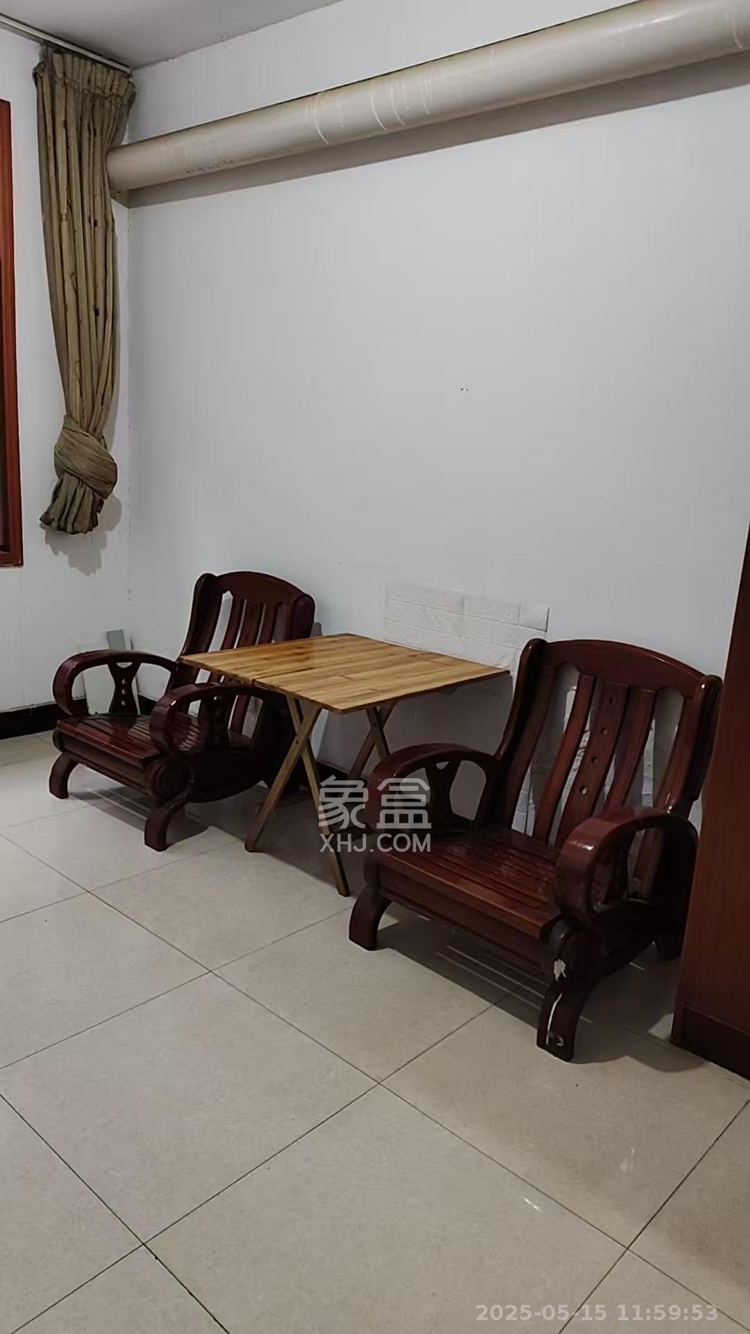 城西安置小区 1室0厅0卫 800.0元/月 城西安置小区 1室0厅0卫 800.0元/月室内图