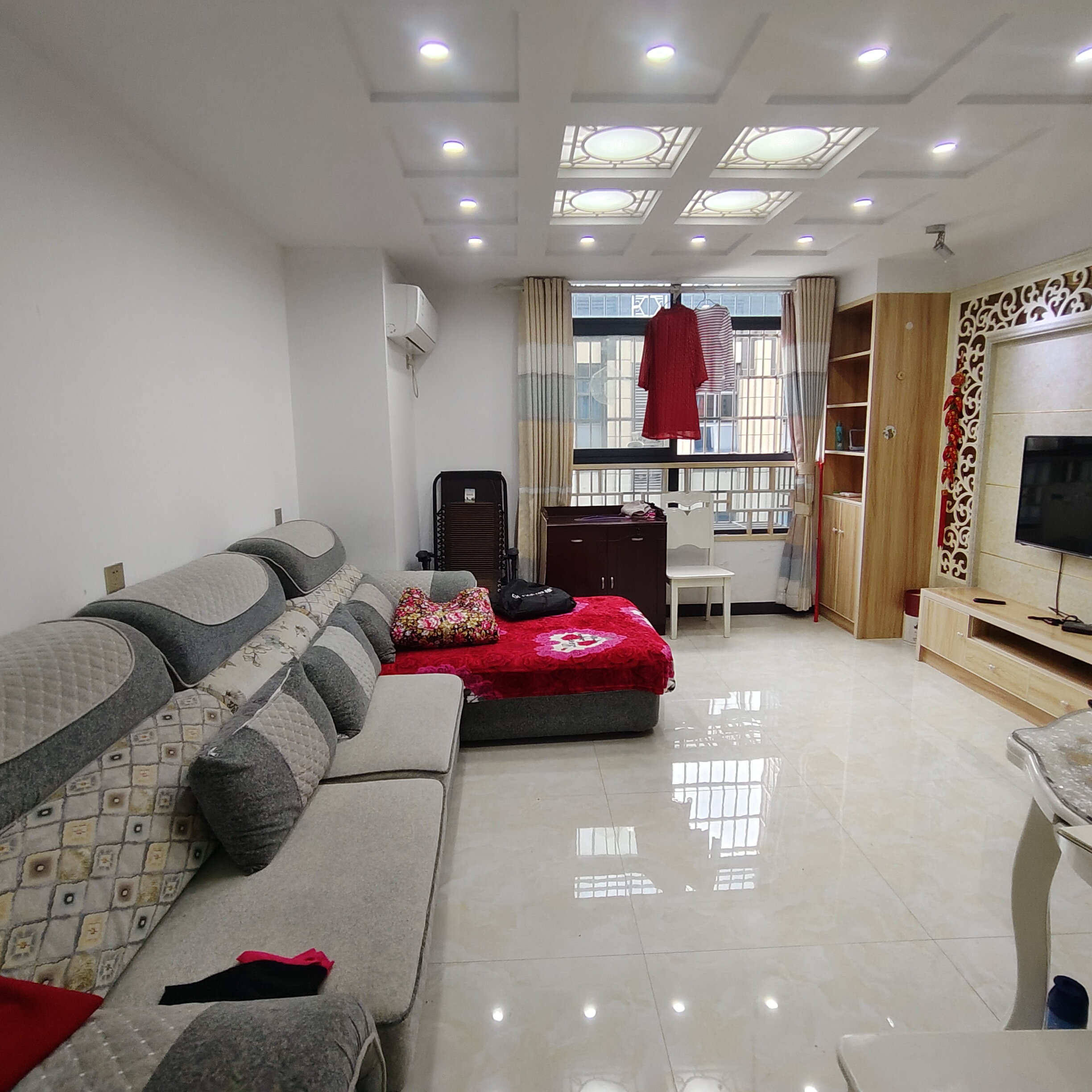 桃花缘 1室0厅0卫 1280.0元/月 桃花缘 1室0厅0卫 1280.0元/月室内图