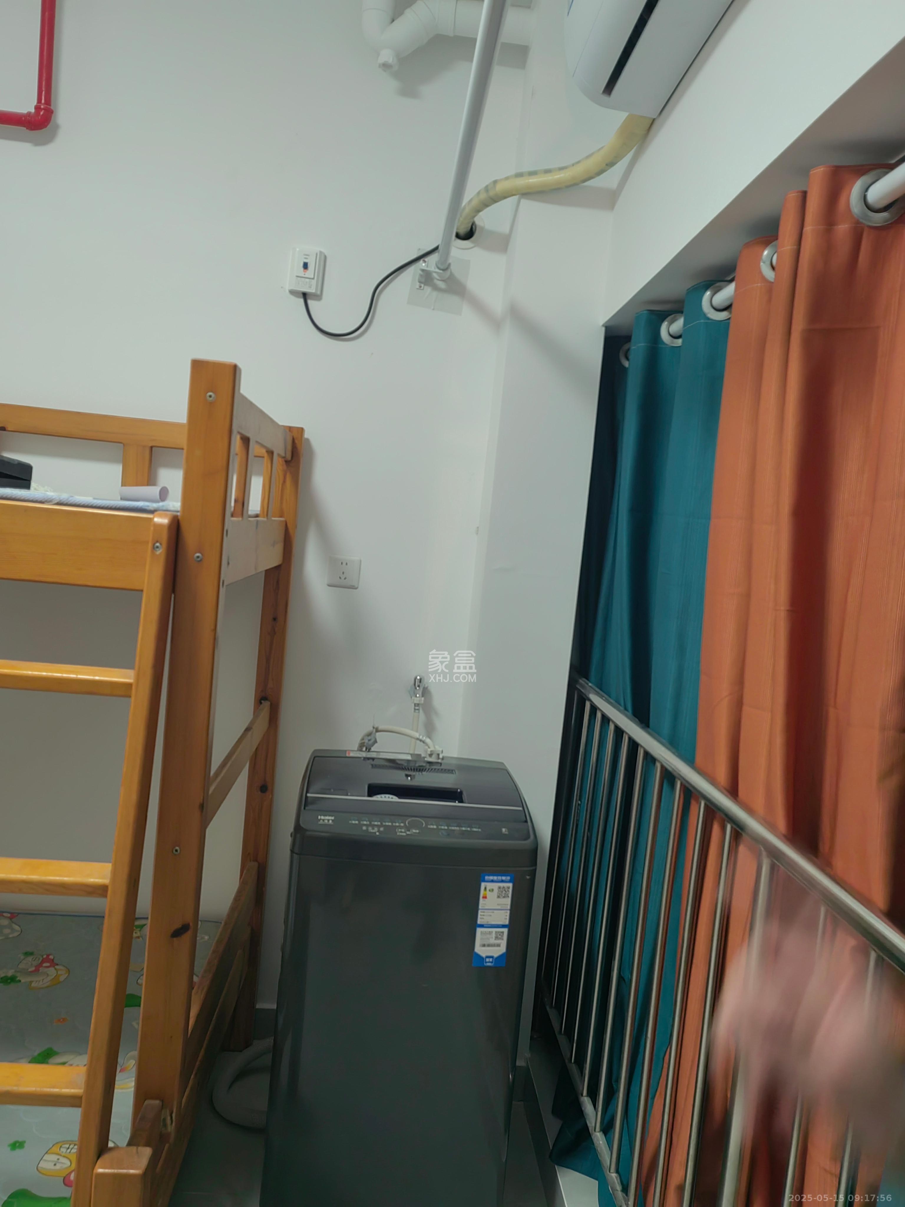 鑫远熙山 1室1厅1卫 1400.0元/月 鑫远熙山 1室1厅1卫 1400.0元/月室内图