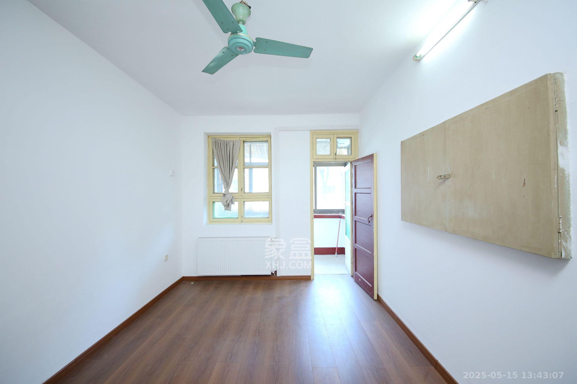 湖南省国防科技工业园(军工苑) 3室1厅1卫 2800.0元/月 湖南省国防科技工业园(军工苑) 3室1厅1卫 2800.0元/月室内图