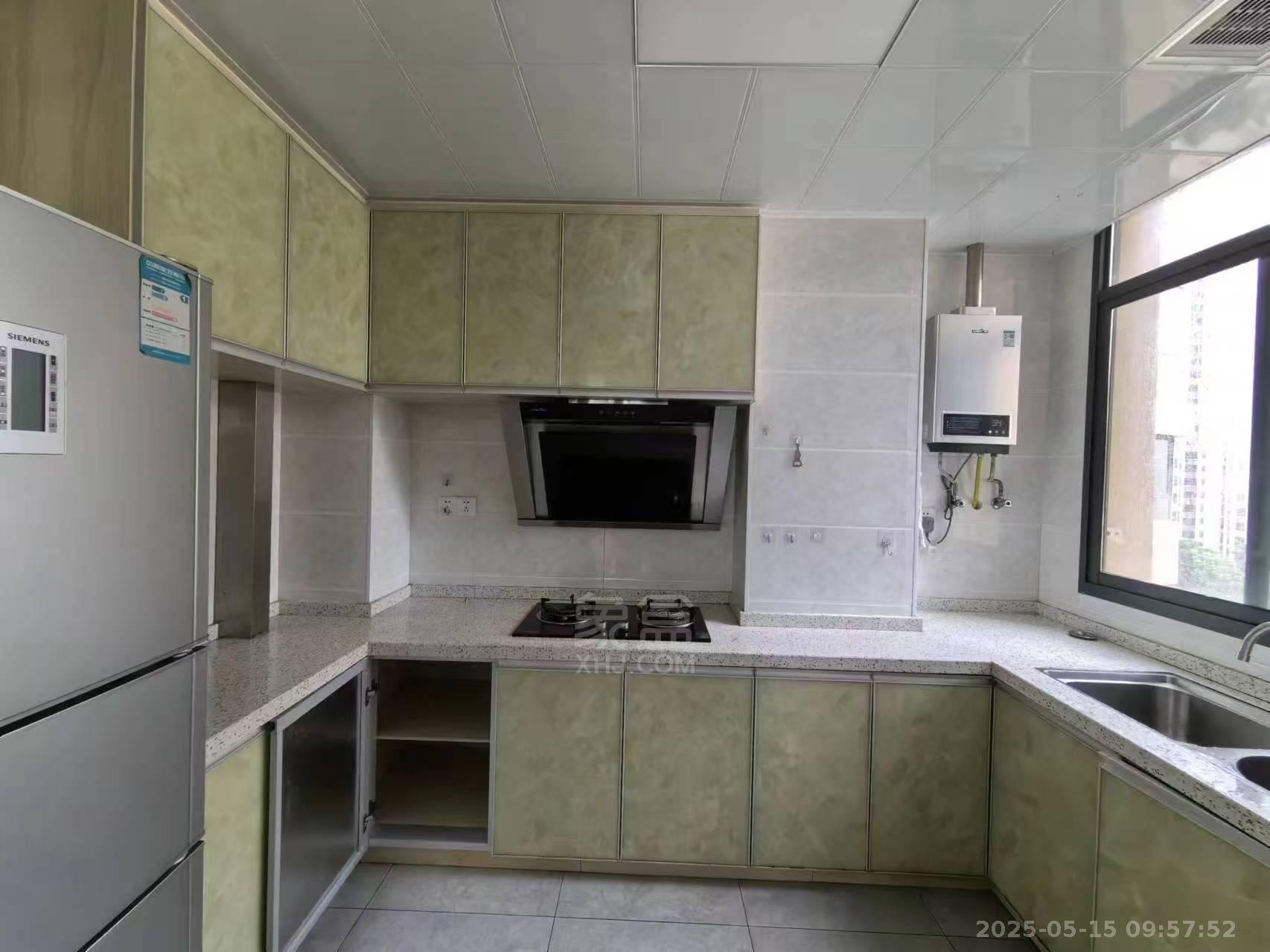 武广国际学苑 3室2厅1卫 1800.0元/月 武广国际学苑 3室2厅1卫 1800.0元/月室内图