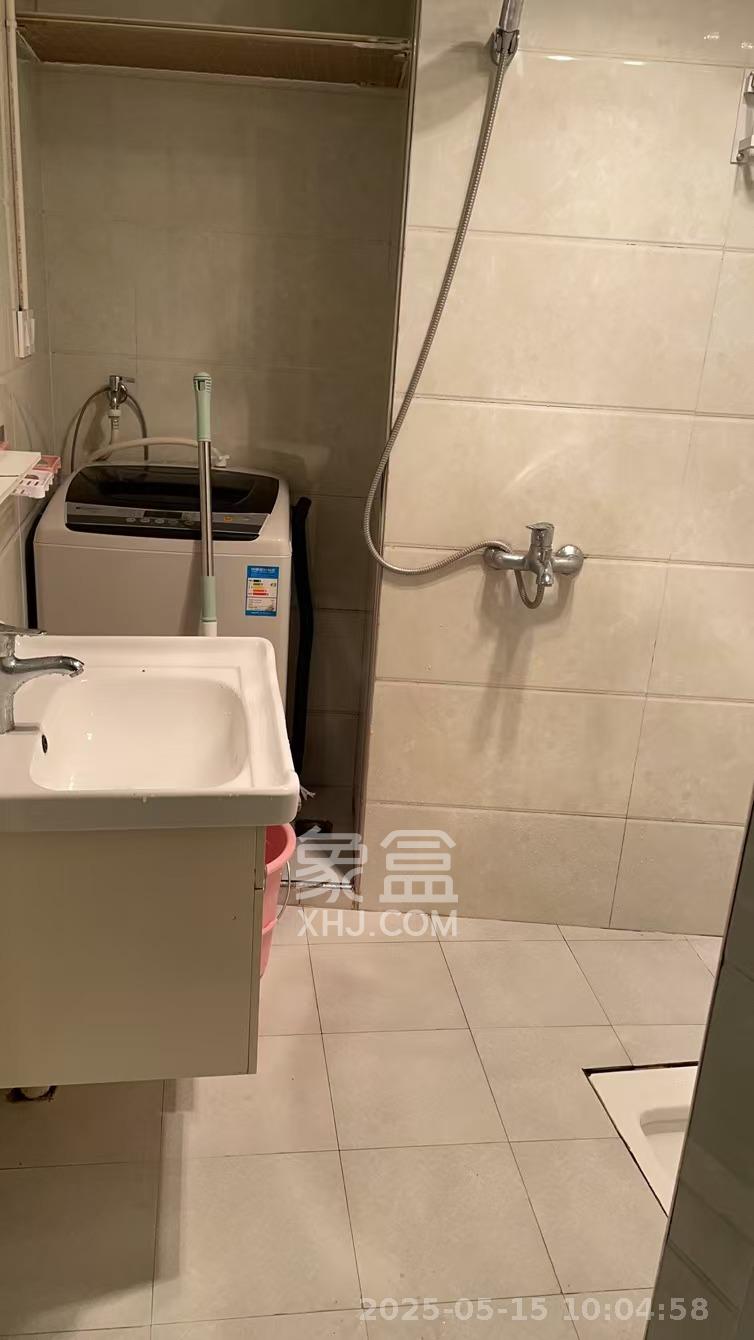 湖韵佳苑 2室1厅1卫 1800.0元/月 湖韵佳苑 2室1厅1卫 1800.0元/月室内图