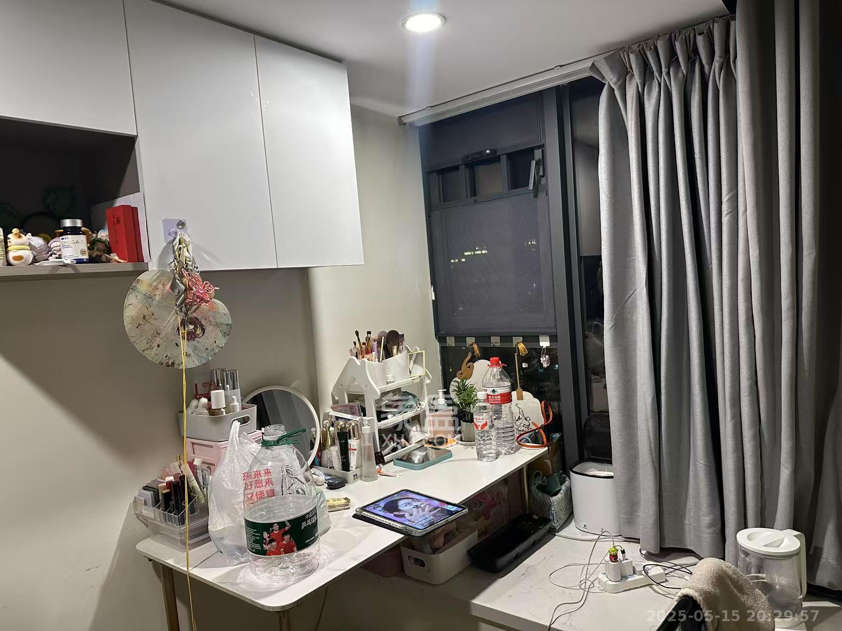 卓越浅水湾  1室0厅0卫   1800.00元/月室内图
