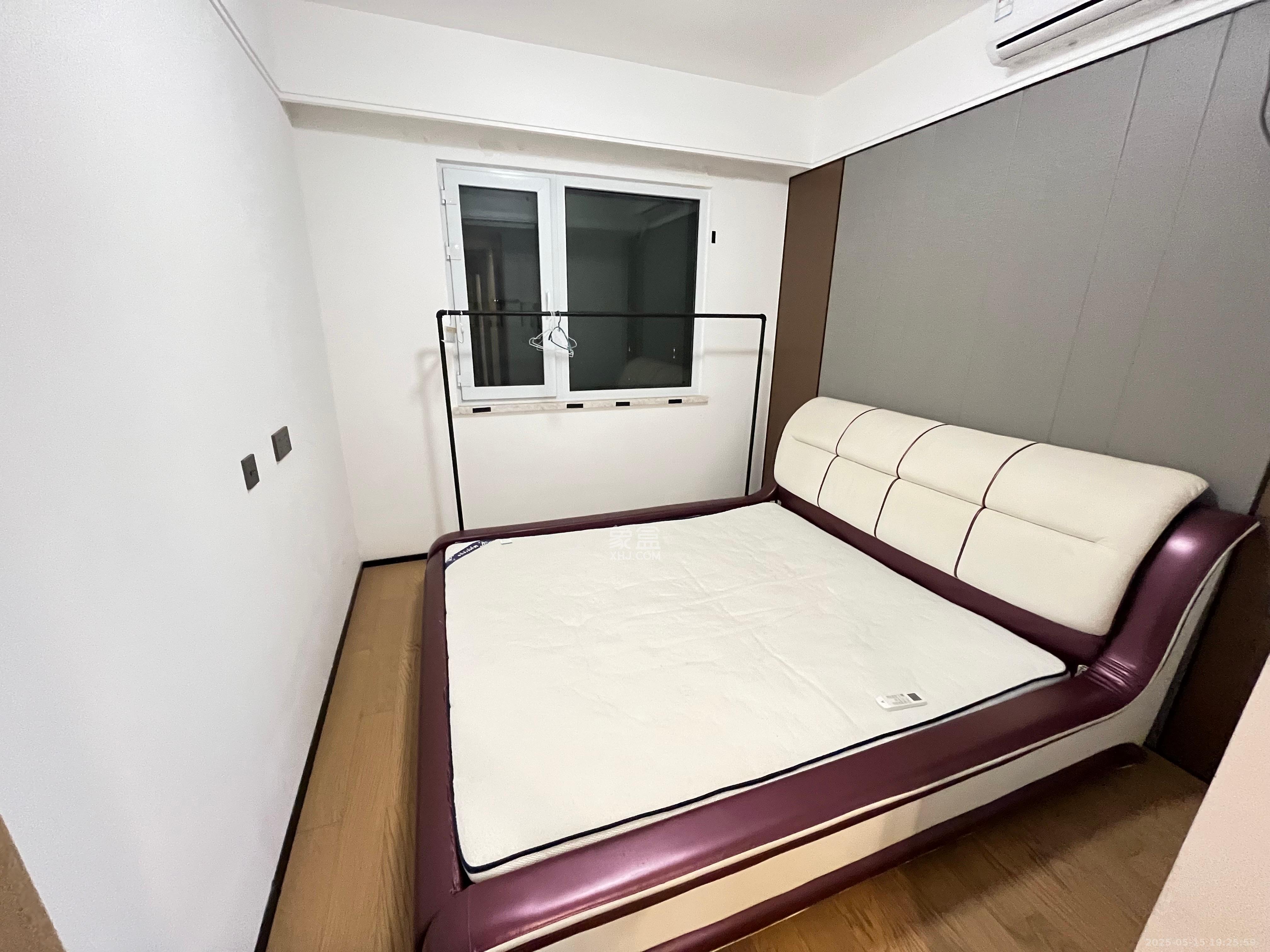 万科魅力之城天阔里  3室2厅2卫   2680.00元/月室内图