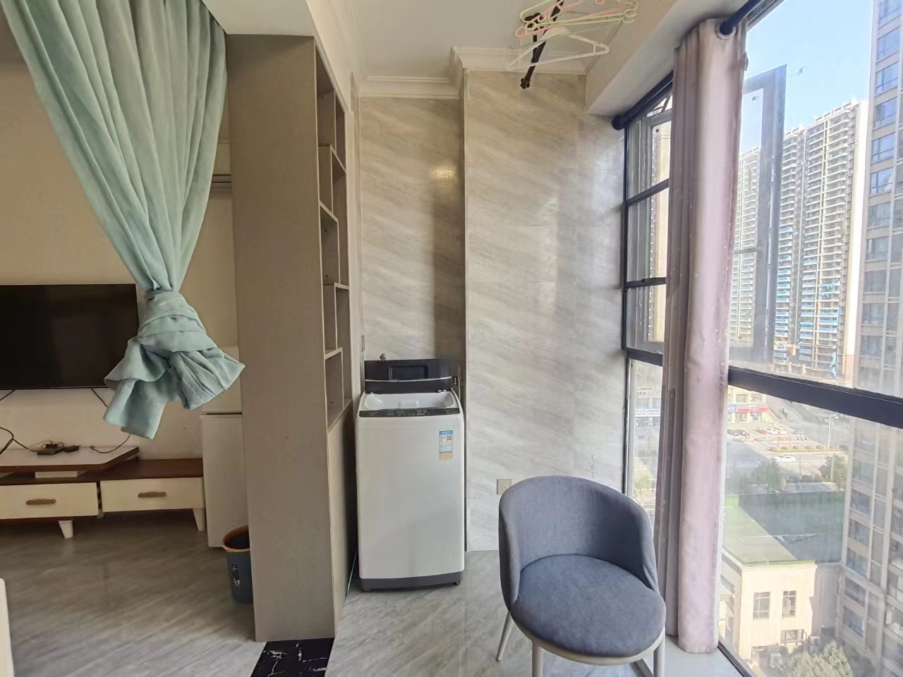 梓湖明珠  1室1厅1卫    32.0万 梓湖明珠  1室1厅1卫    32.0万室内图