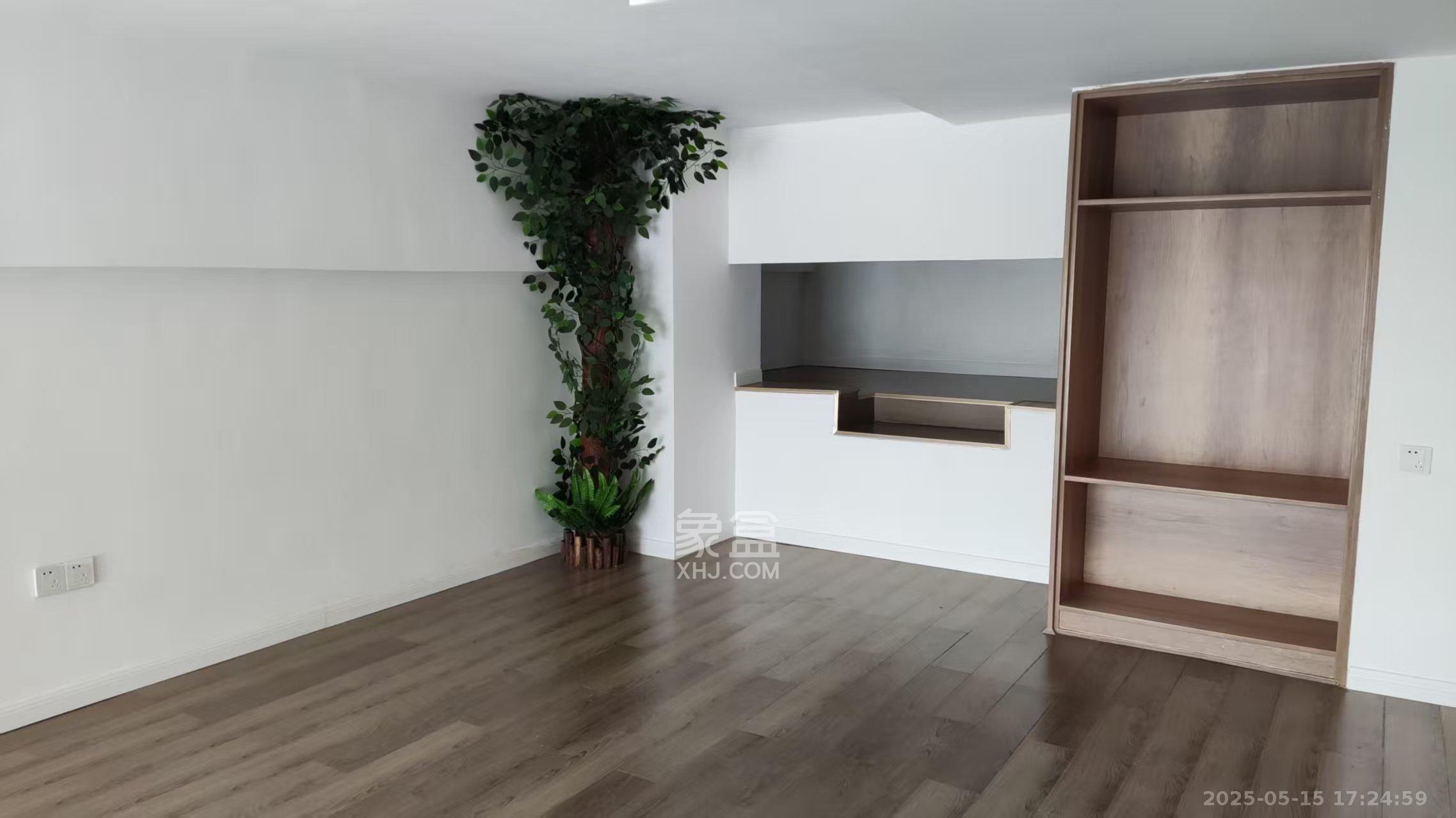 梅溪湖金茂湾  1室1厅1卫    1600.0元/月 梅溪湖金茂湾  1室1厅1卫    1600.0元/月室内图