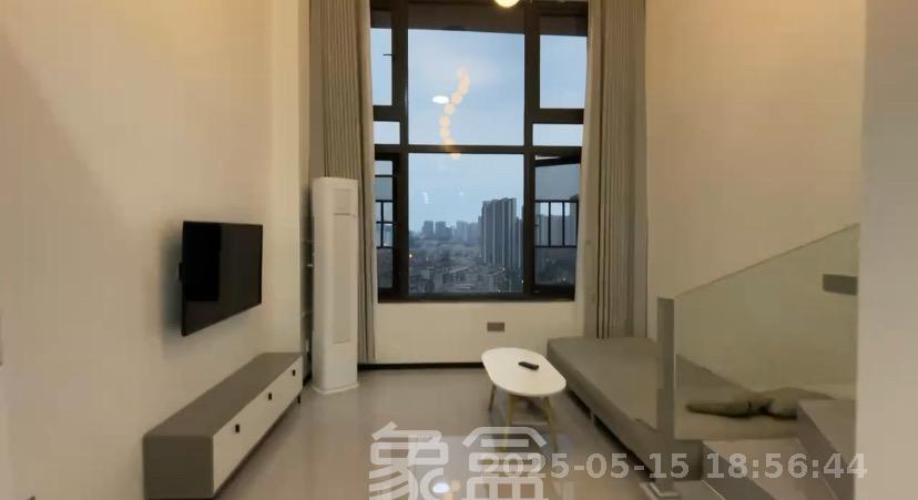 万科紫台  1室1厅1卫   1600.00元/月室内图