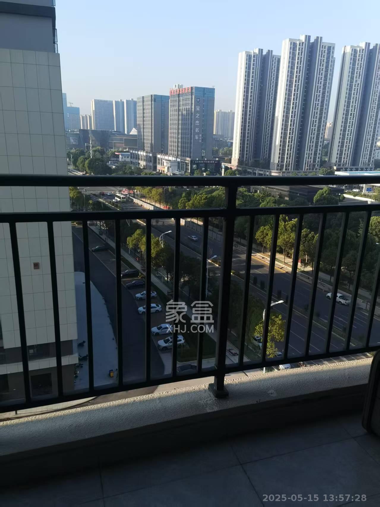 爱家当代境  3室2厅2卫   3500.00元/月室内图