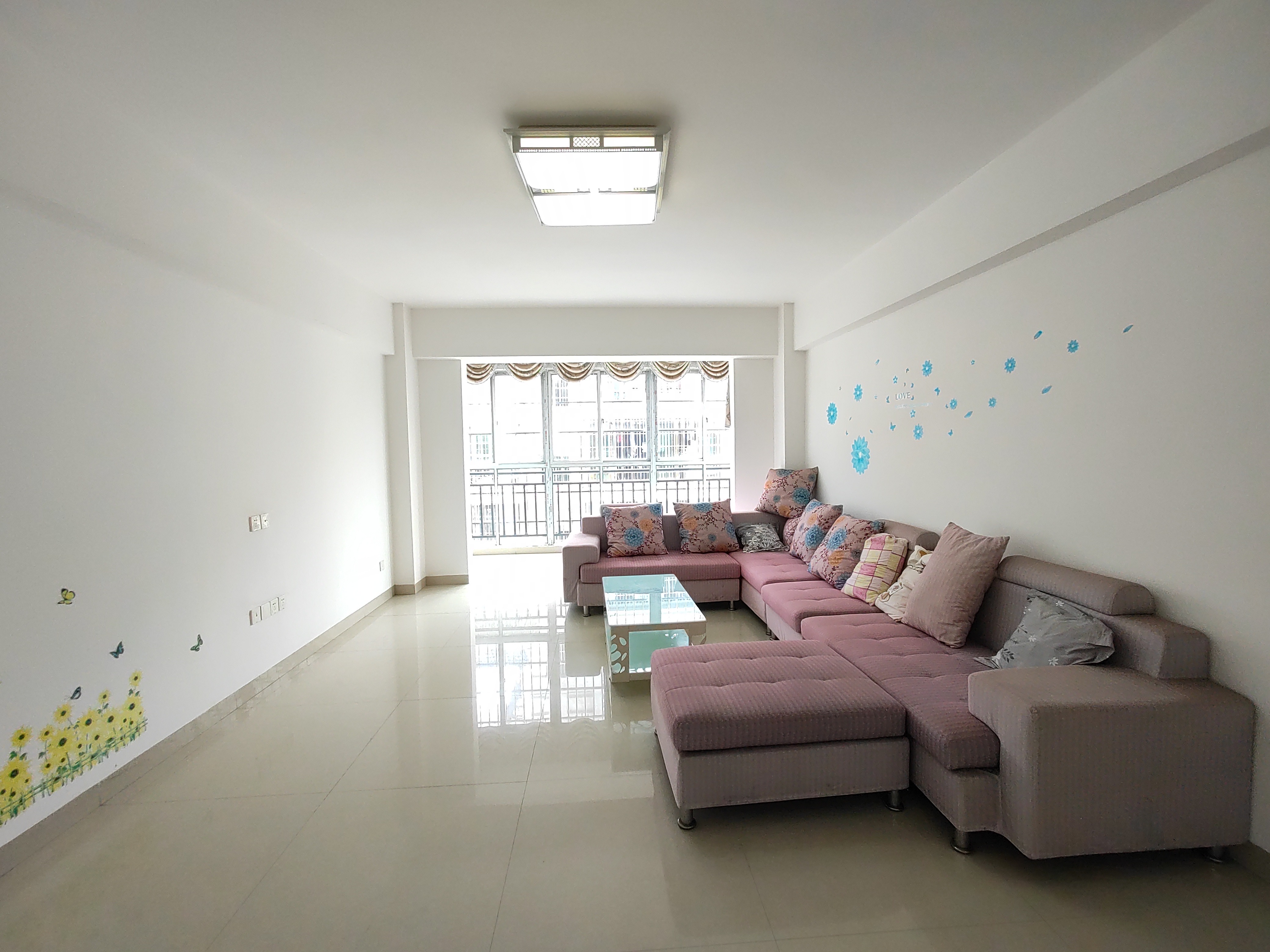 富源佳园 3室2厅2卫 2500.0元/月 富源佳园 3室2厅2卫 2500.0元/月室内图