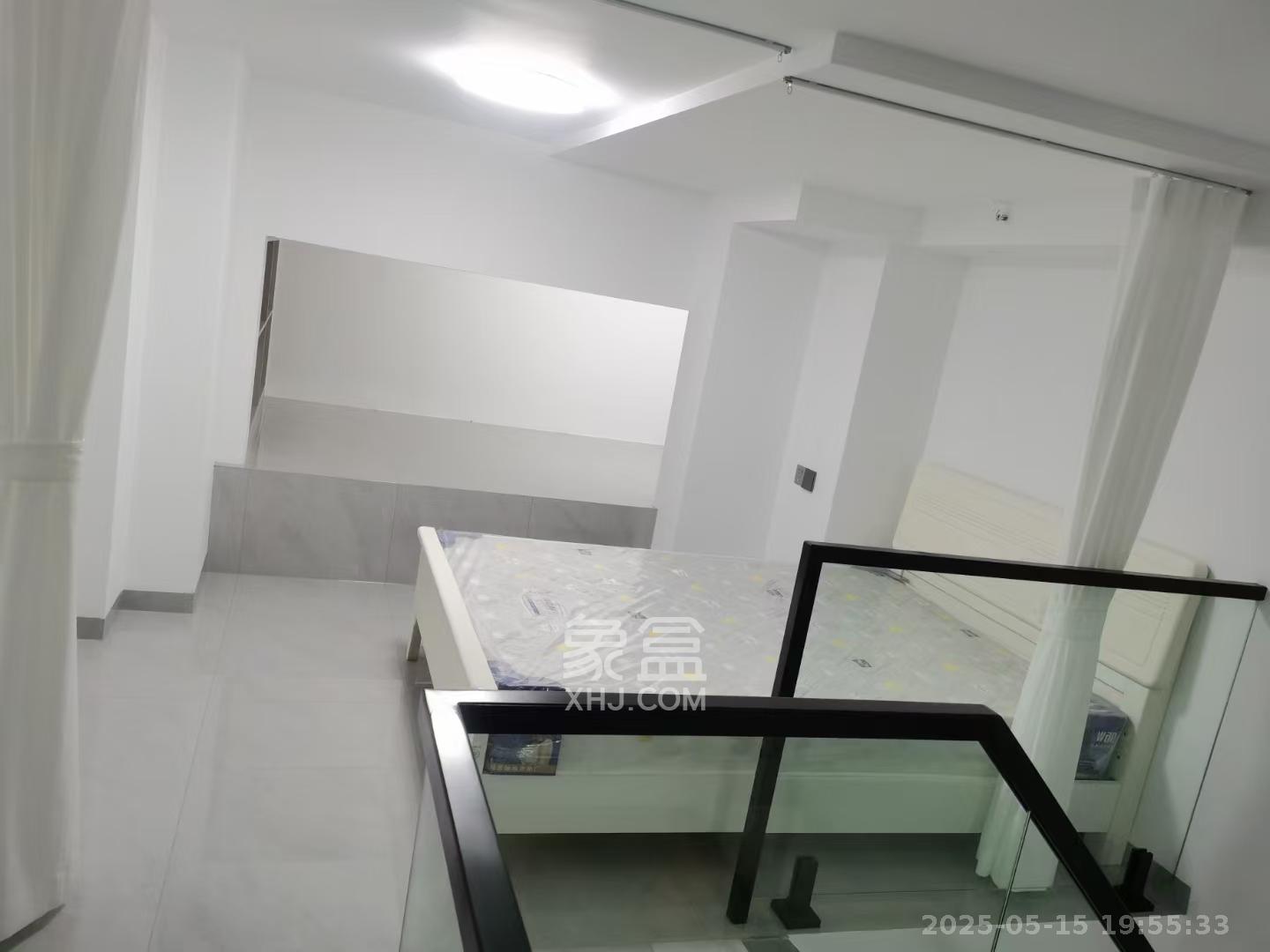 中海阅溪府  2室2厅1卫   2000.00元/月室内图