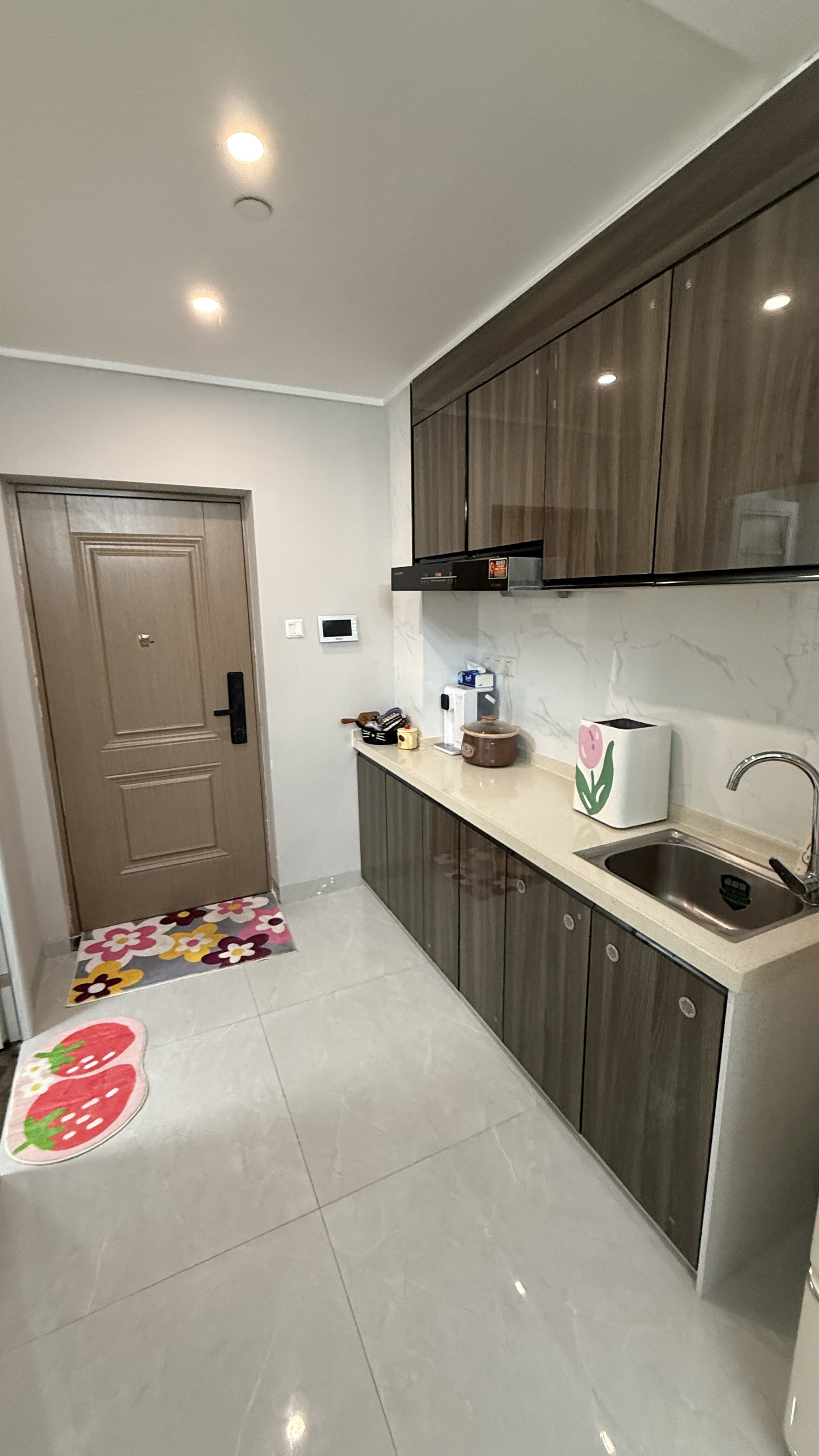 海湾花园  1室1厅1卫    1800.0元/月 海湾花园  1室1厅1卫    1800.0元/月室内图