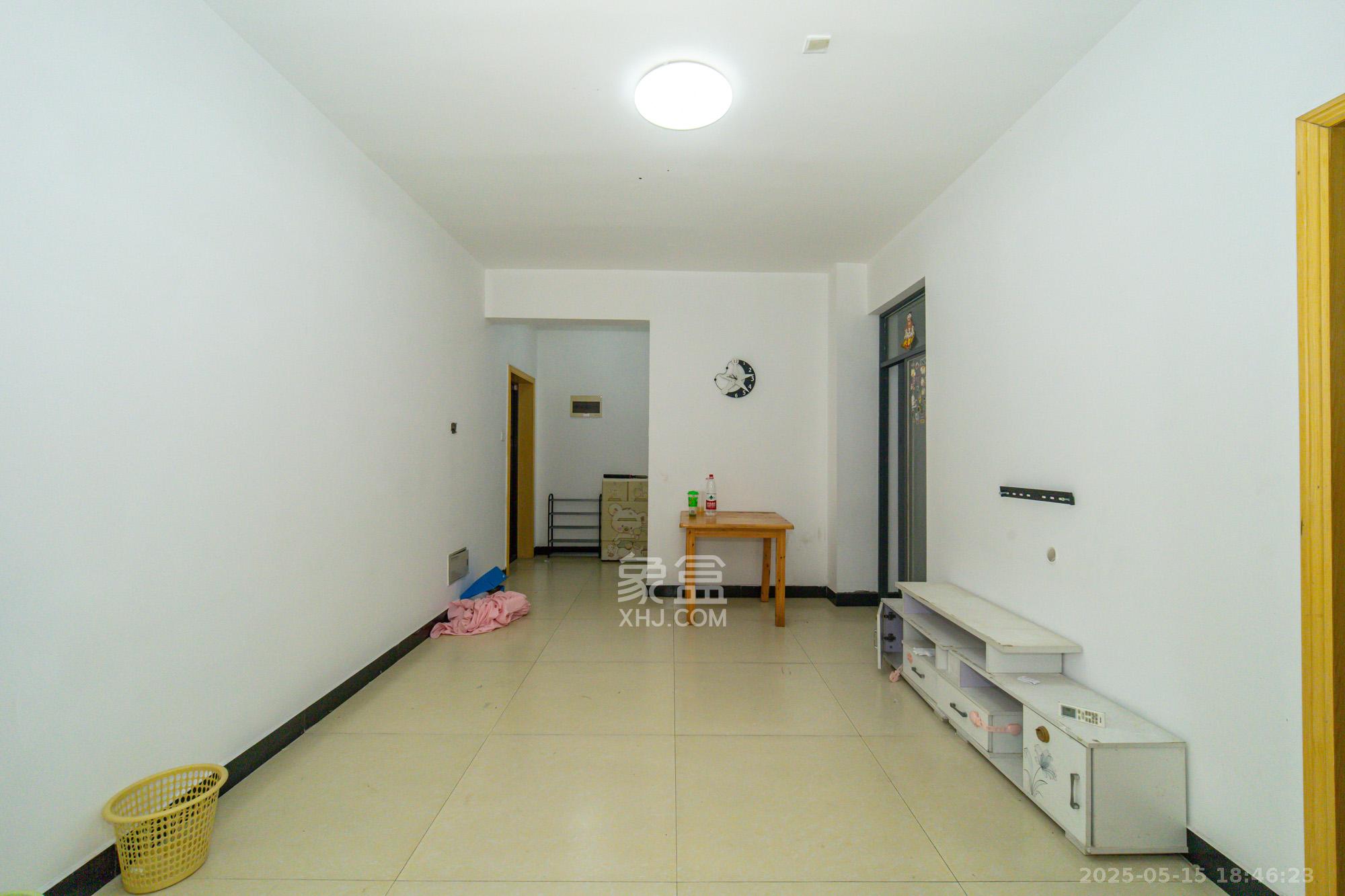 东方航标  2室1厅1卫    34.8万 东方航标  2室1厅1卫    34.8万