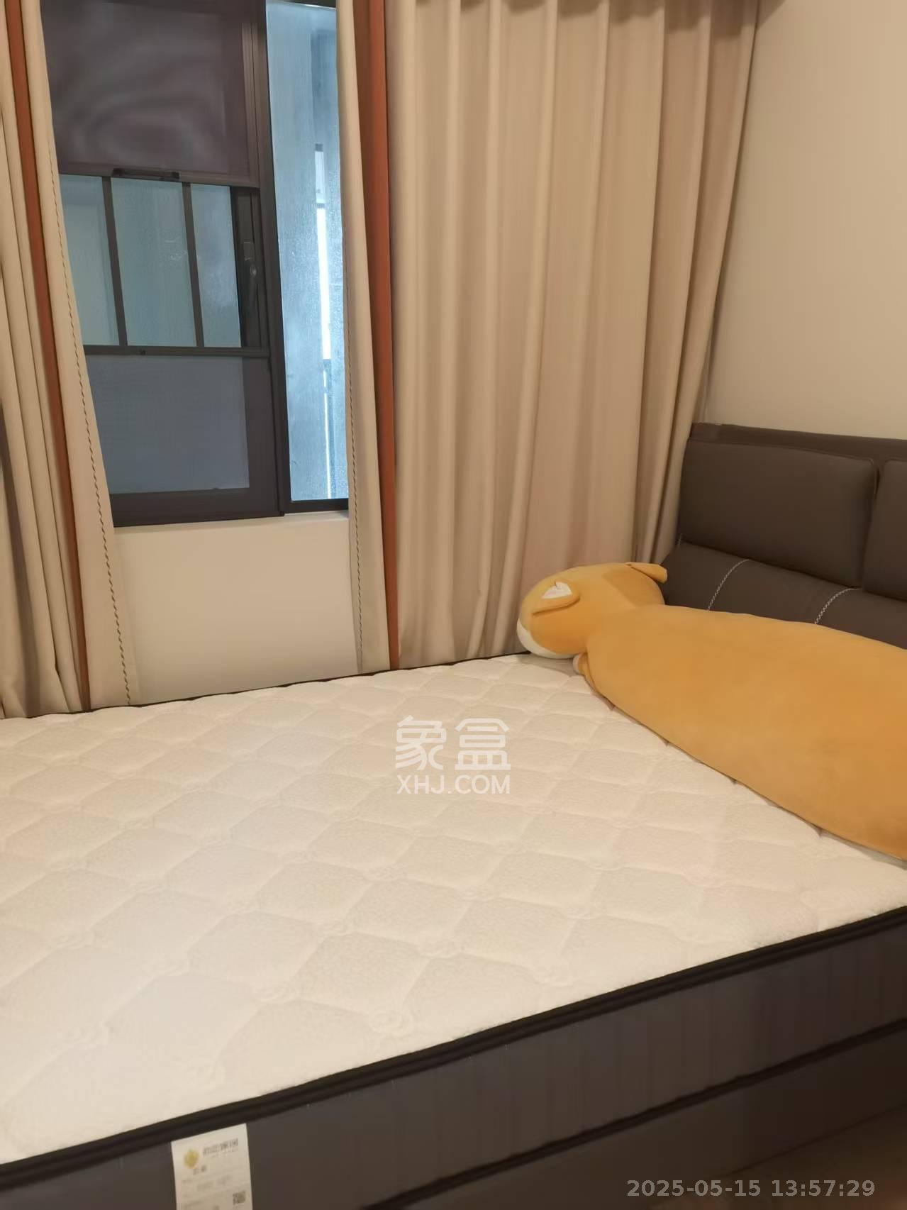 爱家当代境  3室2厅2卫   3500.00元/月室内图