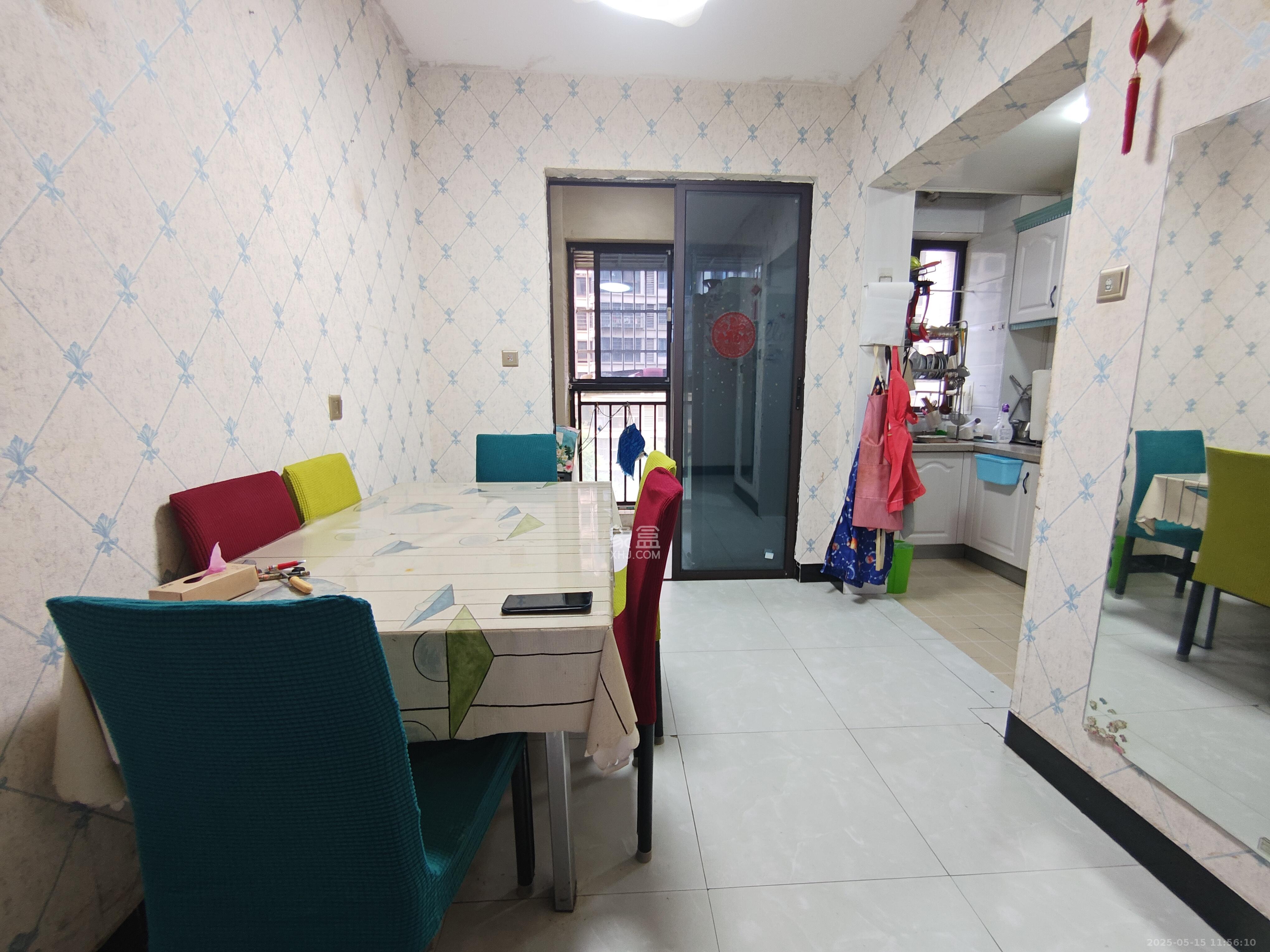 保利麓谷林语D区  3室2厅1卫   2600.00元/月室内图