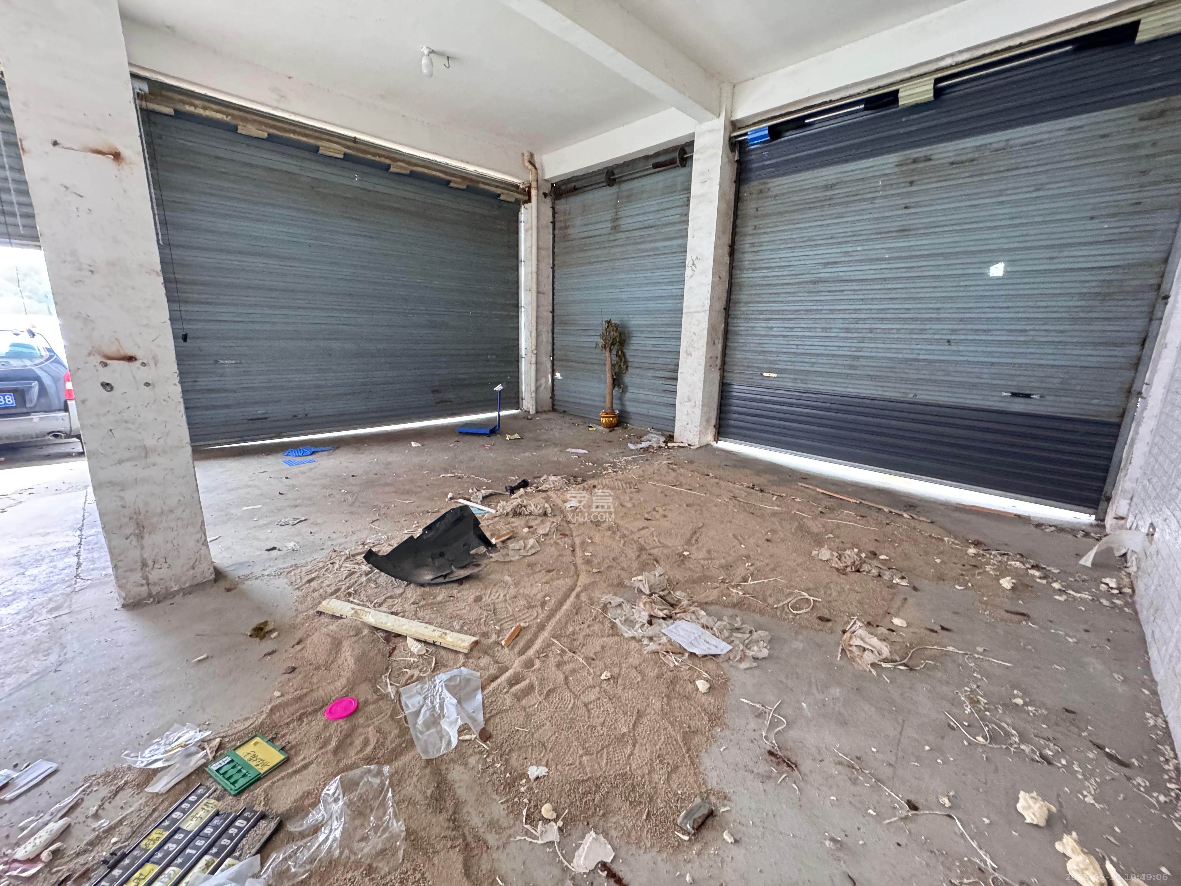 金鹰机电大市场  1室0厅0卫    4500.0元/月 金鹰机电大市场  1室0厅0卫    4500.0元/月室内图