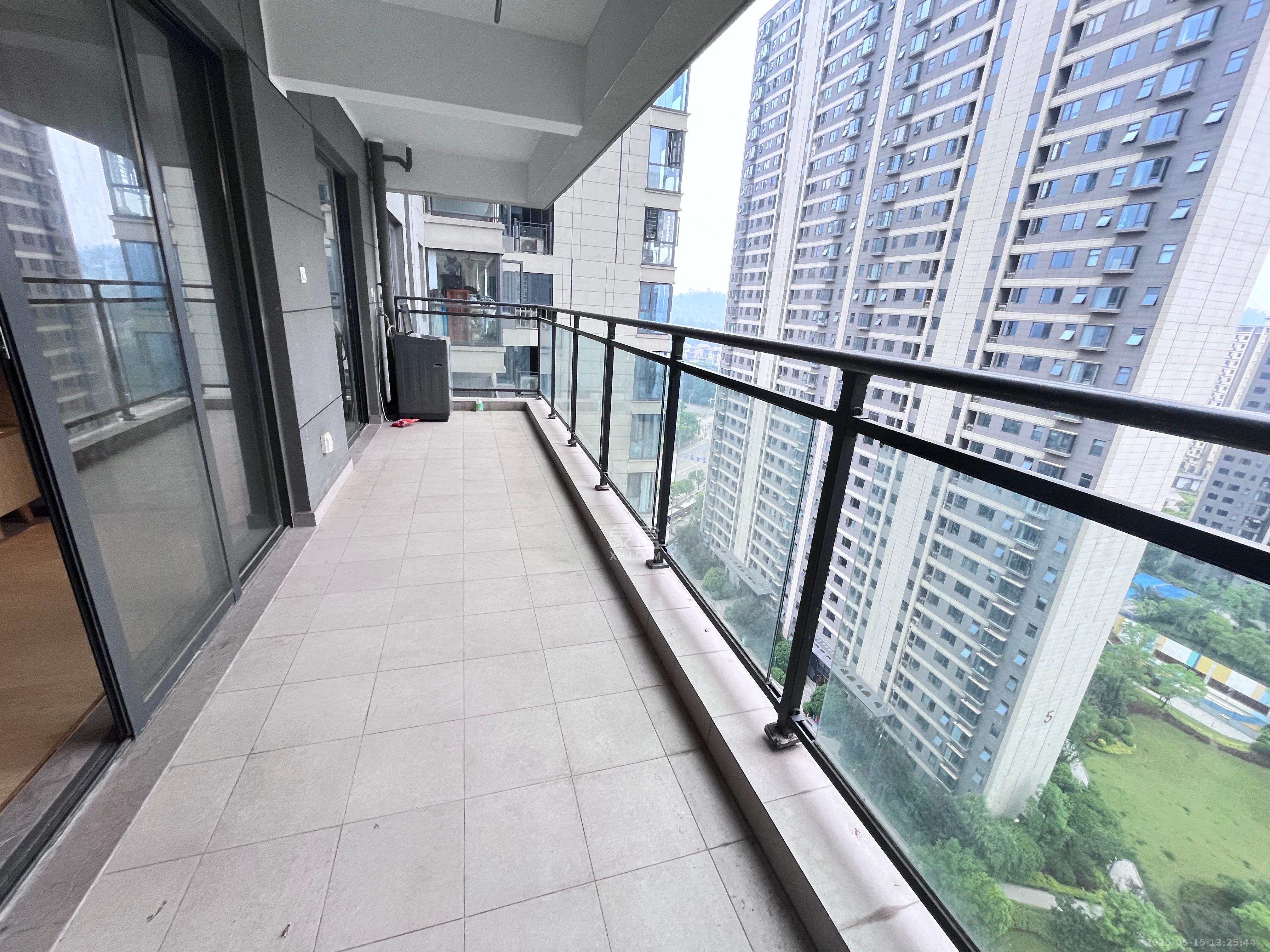 长沙万境潇湘 4室2厅2卫 3100.0元/月 长沙万境潇湘 4室2厅2卫 3100.0元/月室内图