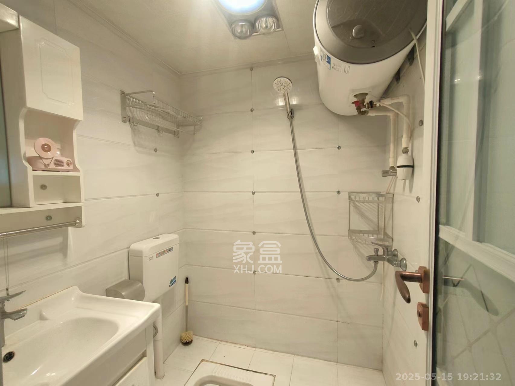 艾美潇湘  1室1厅1卫   1500.00元/月室内图