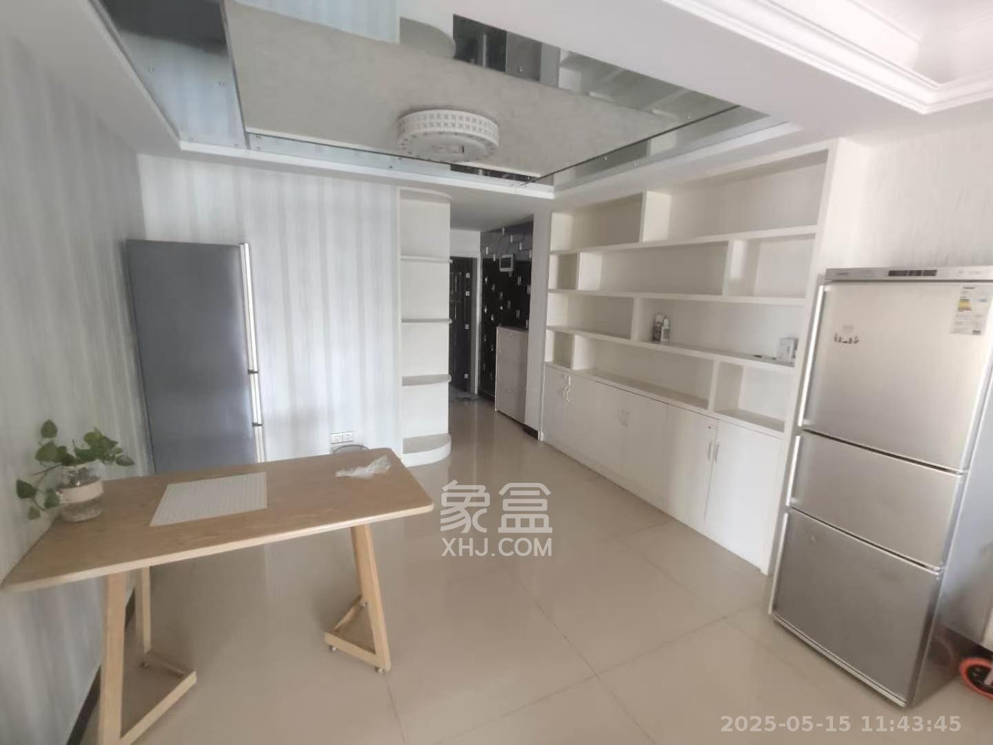 海洋半岛(月珑湾) 3室2厅1卫 2500.0元/月 海洋半岛(月珑湾) 3室2厅1卫 2500.0元/月室内图