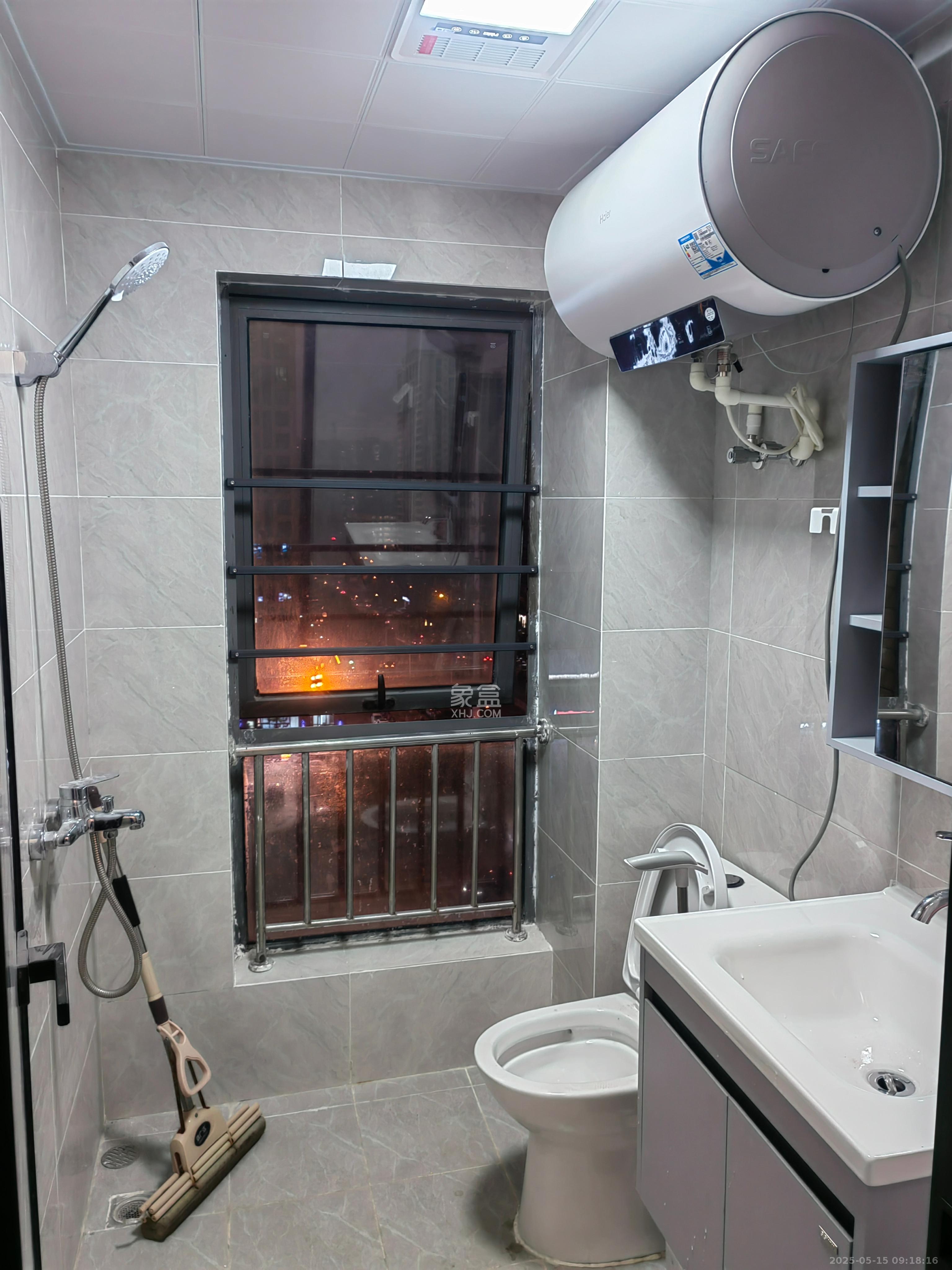 鑫远熙山 1室1厅1卫 1400.0元/月 鑫远熙山 1室1厅1卫 1400.0元/月室内图