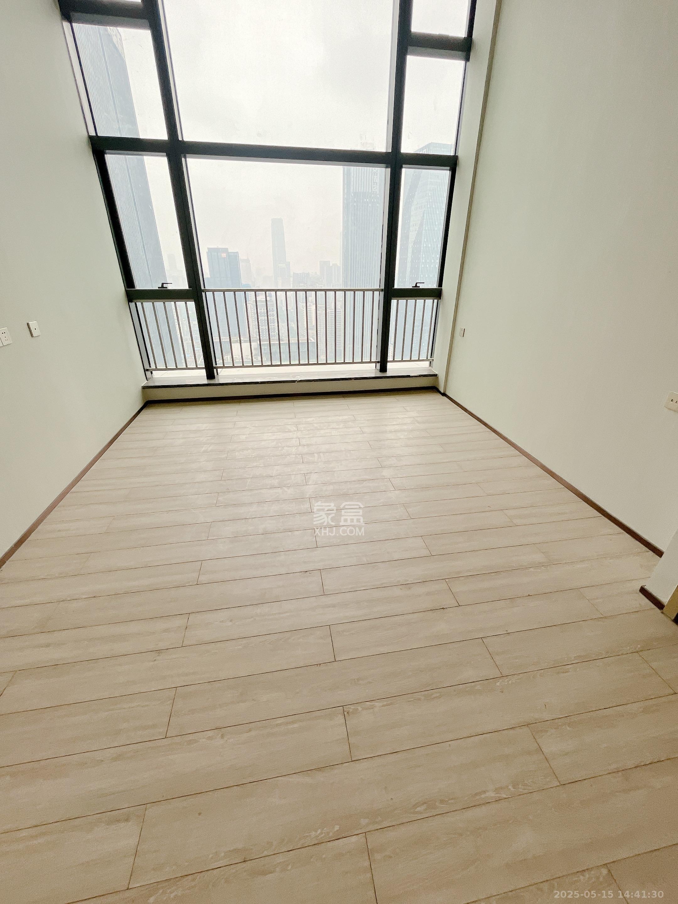 华远华时代  4室2厅2卫   5500.00元/月室内图