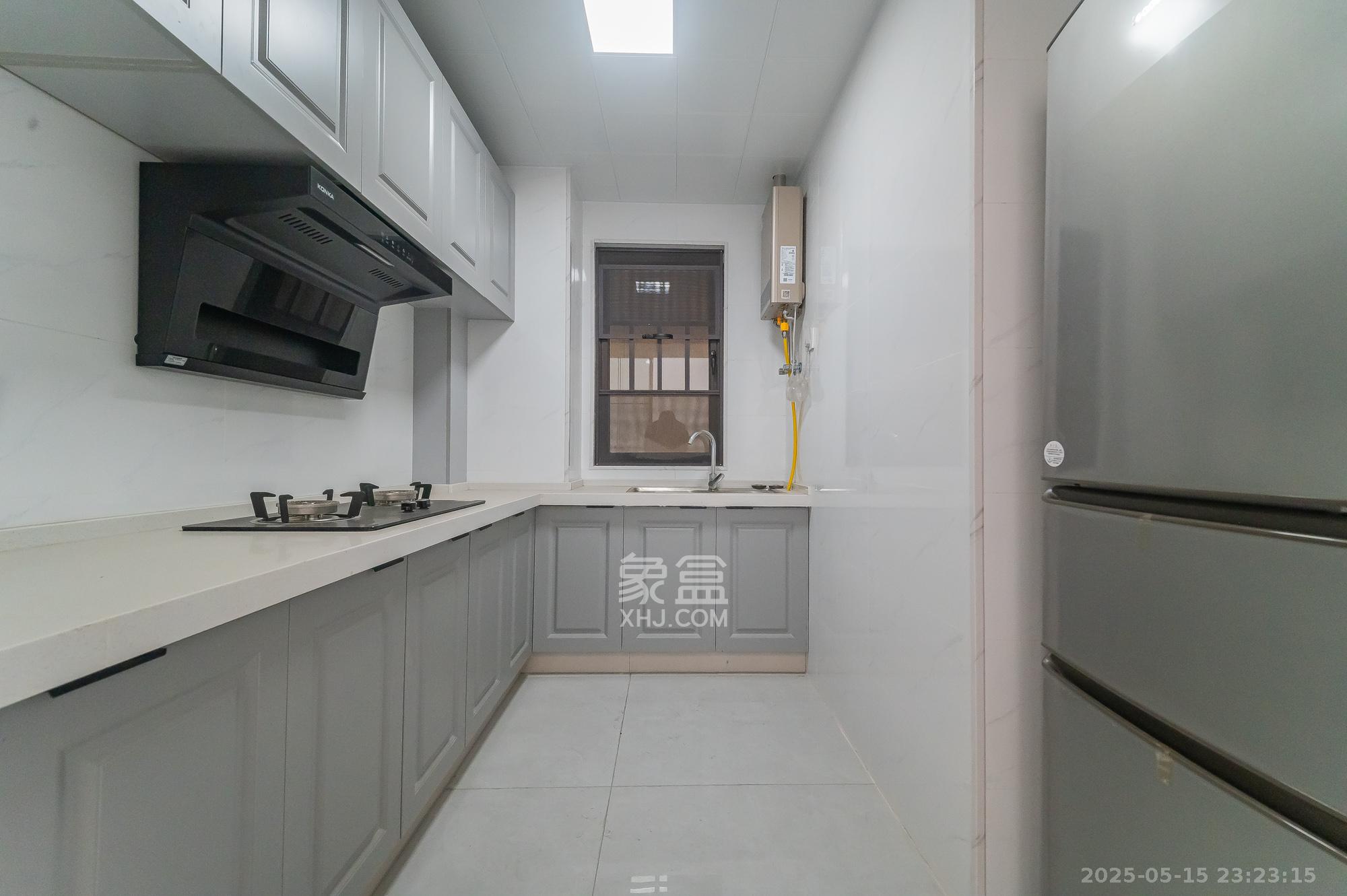 合能枫丹星悦 3室2厅2卫 90.0万 合能枫丹星悦 3室2厅2卫 90.0万厨房