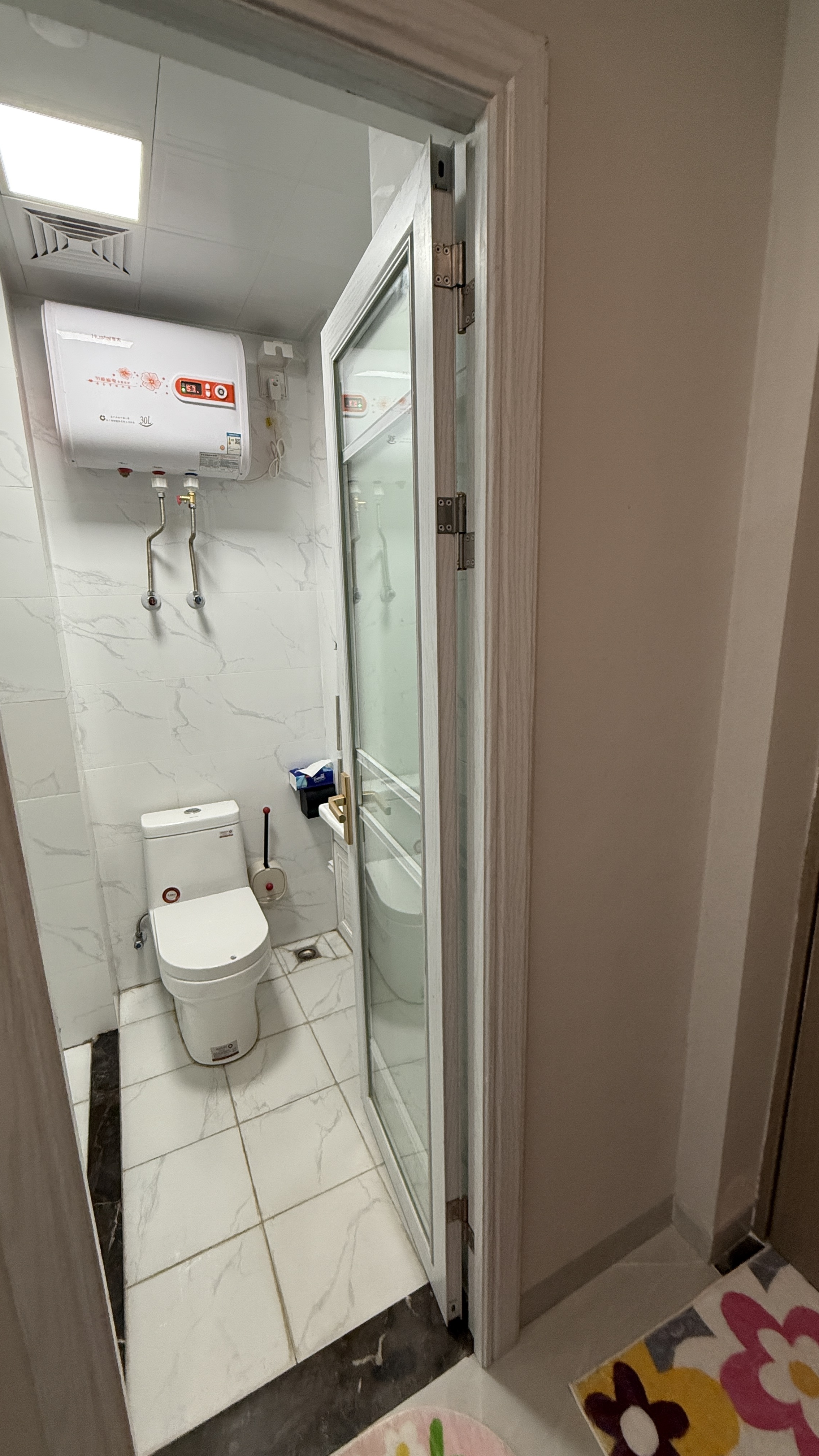 海湾花园  1室1厅1卫    1800.0元/月 海湾花园  1室1厅1卫    1800.0元/月室内图