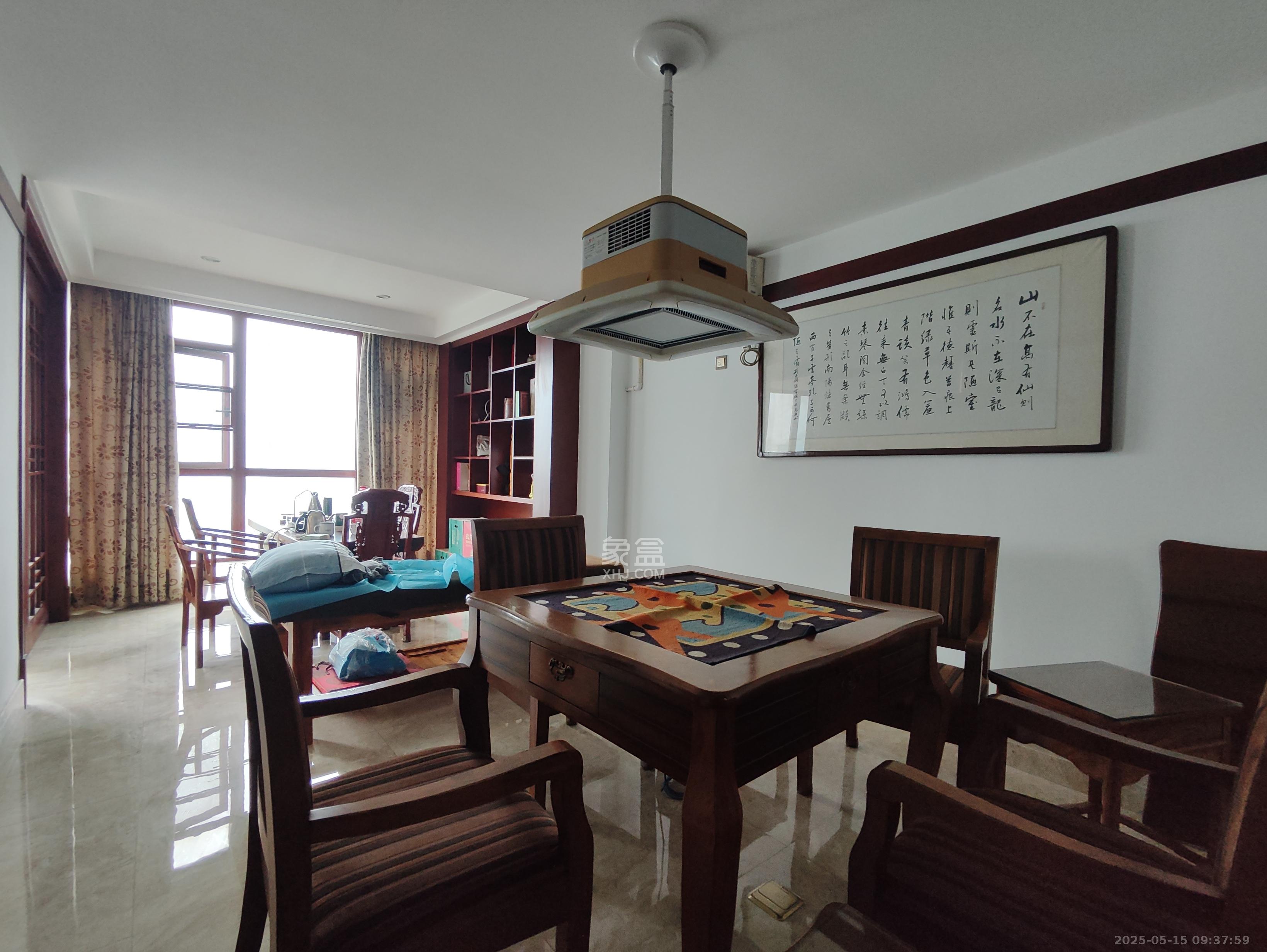 藏珑湖上国际花园  5室2厅3卫    15000.0元/月室内图