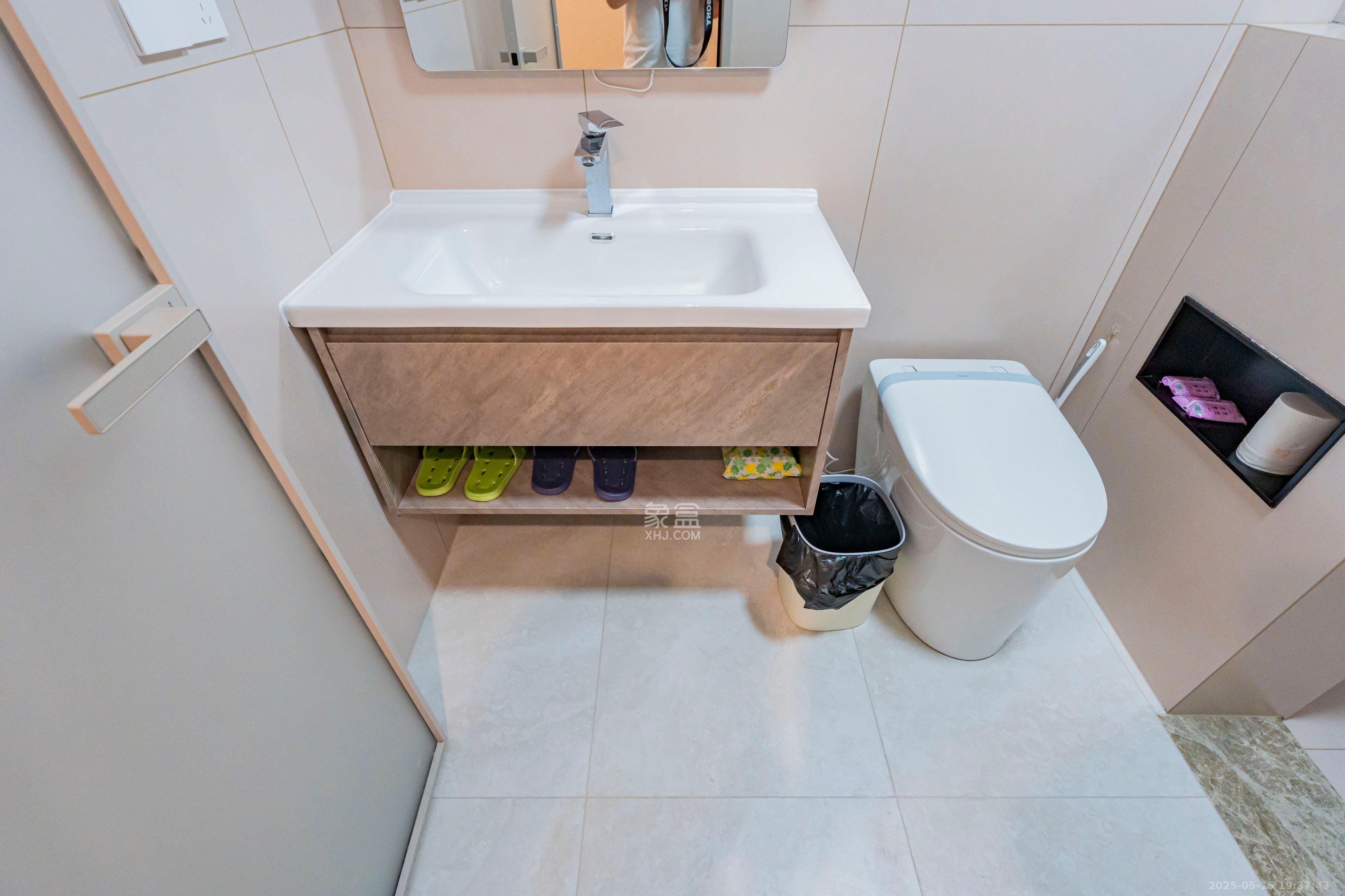 万煦园  10室3厅10卫    400.0万 万煦园  10室3厅10卫    400.0万卫生间