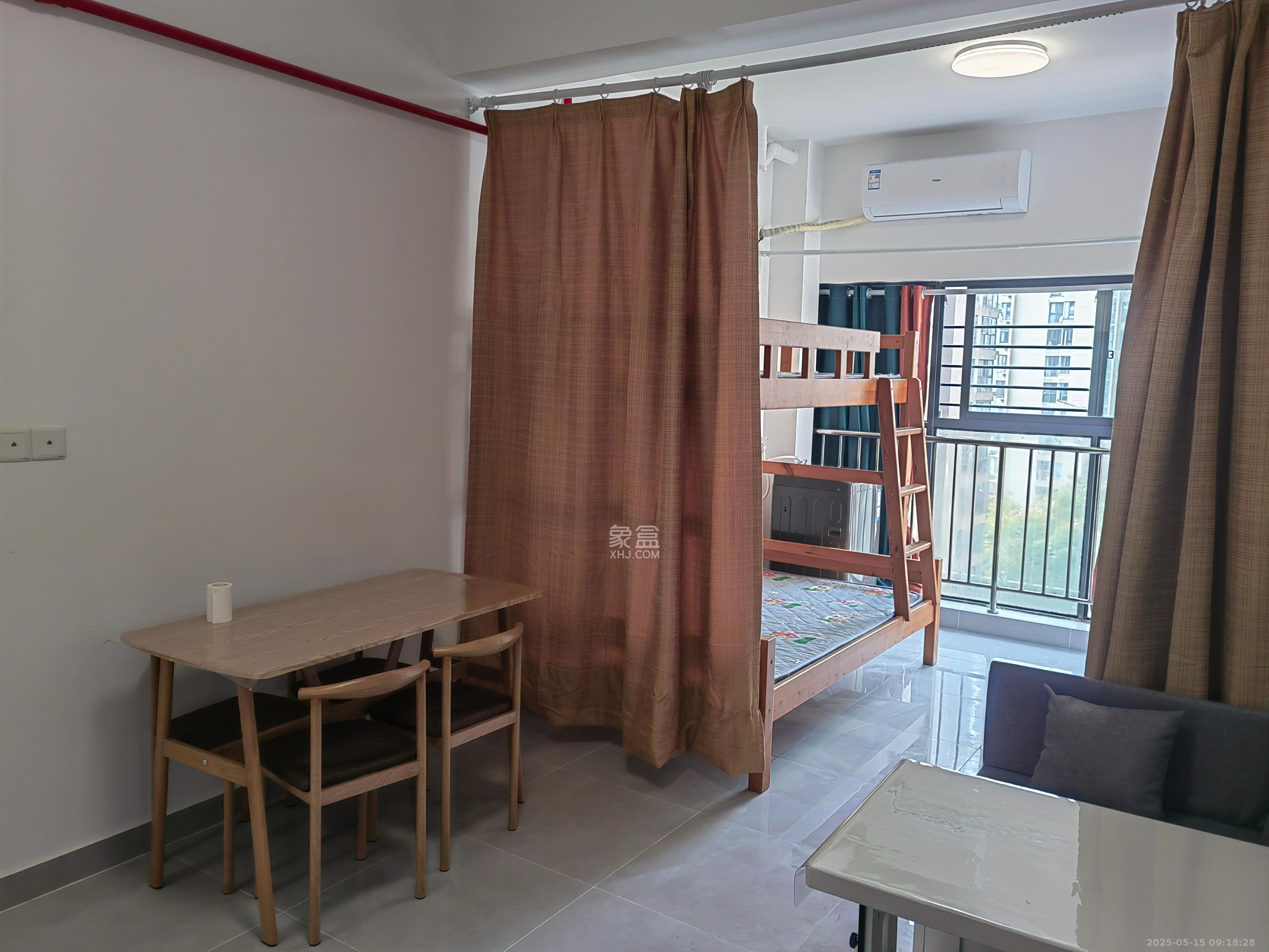 鑫远熙山 1室1厅1卫 1400.0元/月 鑫远熙山 1室1厅1卫 1400.0元/月室内图