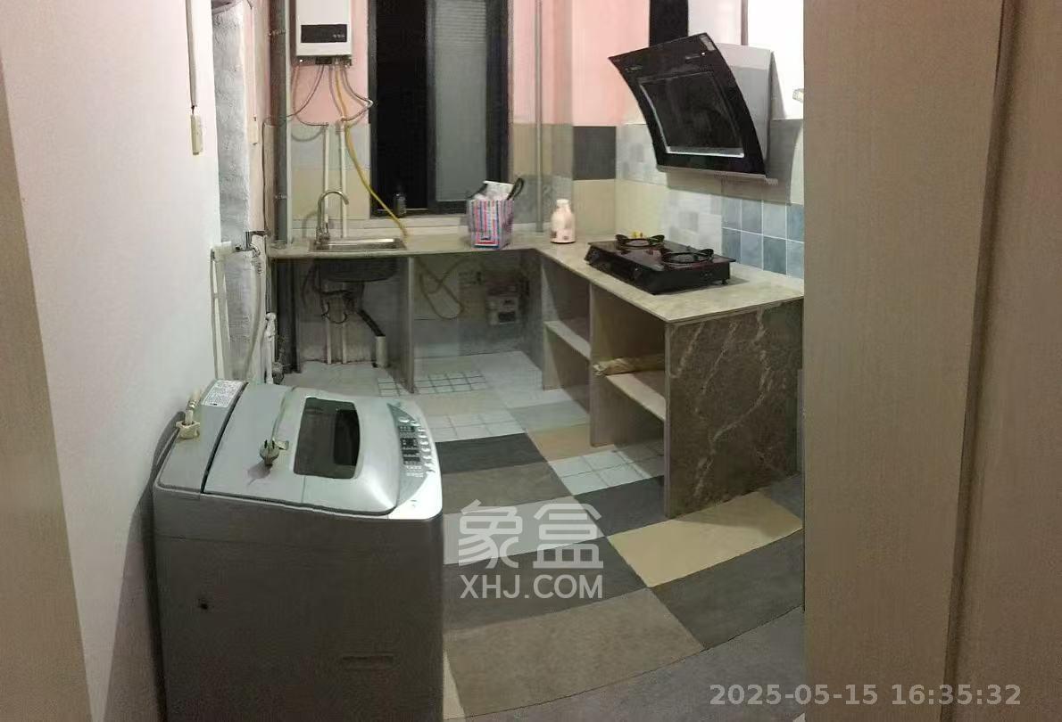 怡和山庄  2室2厅1卫   1100.00元/月室内图