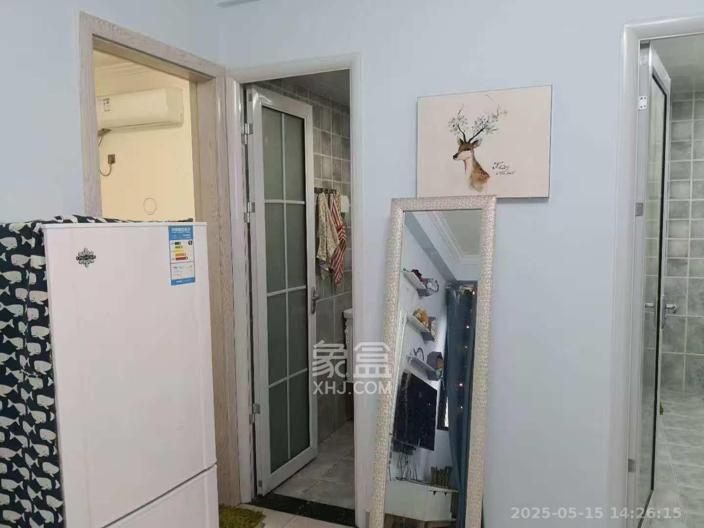 天鸿天府（天鸿中央大院）  2室1厅1卫   2300.00元/月室内图