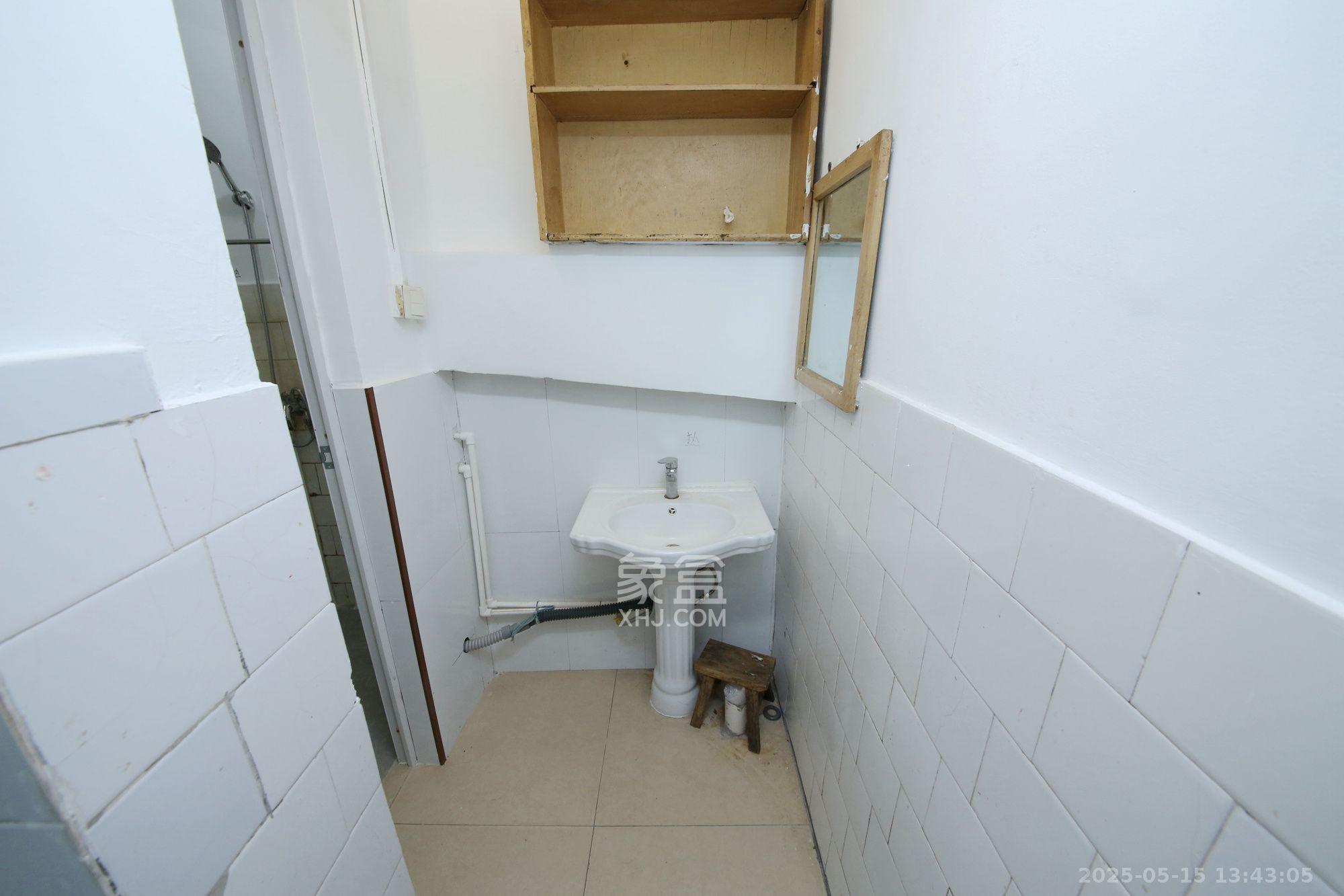 湖南省国防科技工业园（军工苑）  3室1厅1卫    2800.0元/月室内图