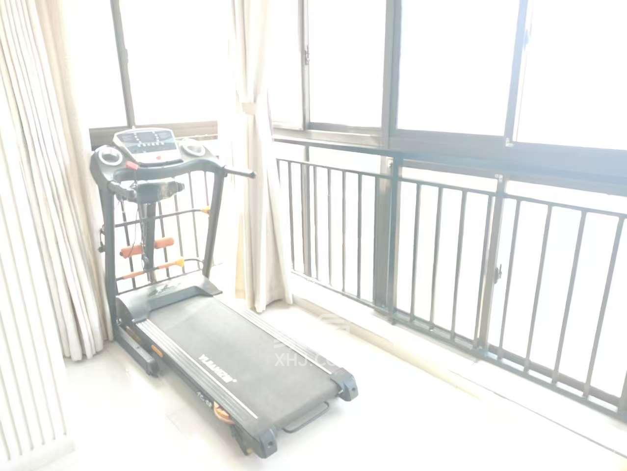 钱隆樽品(一、二、三期)  3室2厅2卫   2600.00元/月室内图