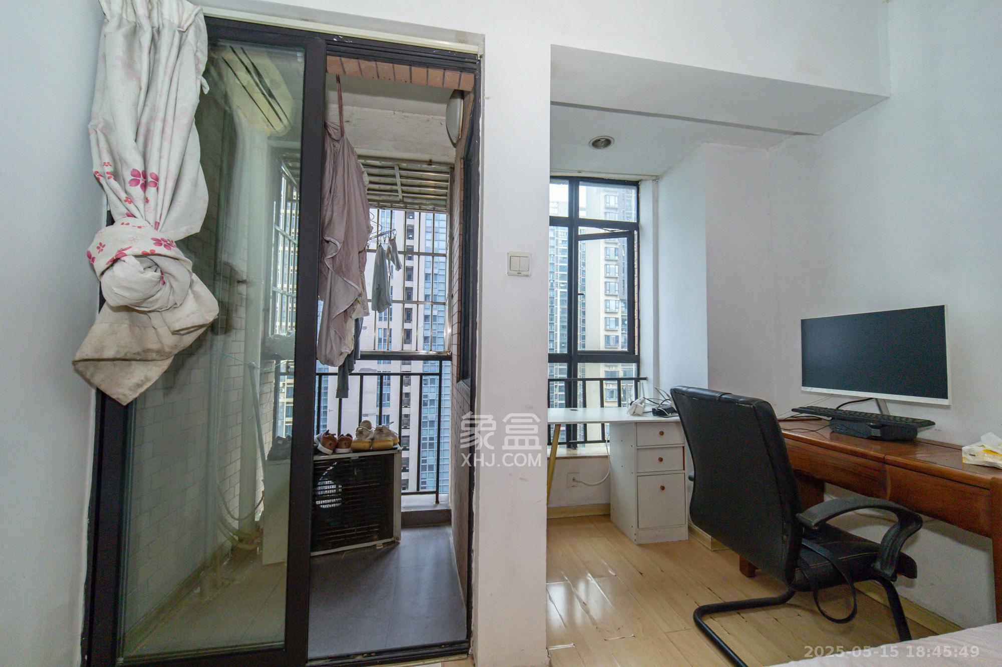 华润凤凰城一期 1室1厅1卫 29.8万 华润凤凰城一期 1室1厅1卫 29.8万其他