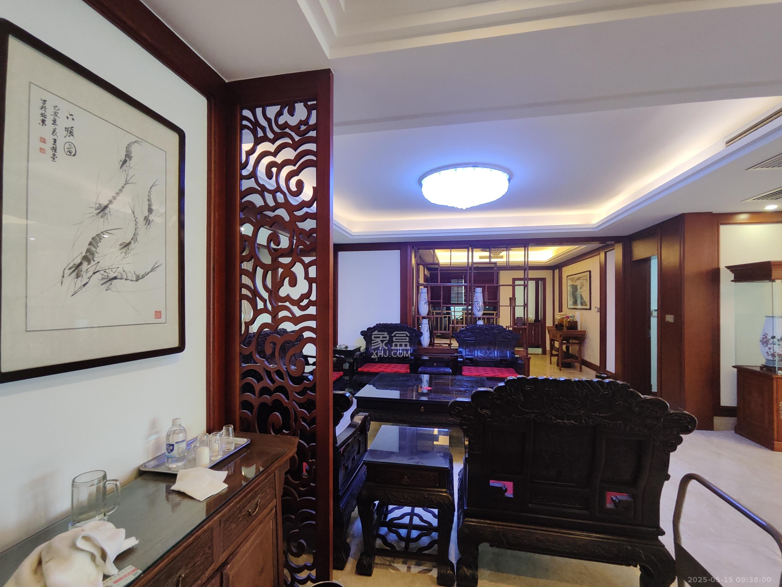 藏珑湖上国际花园 5室2厅3卫 15000.0元/月 藏珑湖上国际花园 5室2厅3卫 15000.0元/月室内图