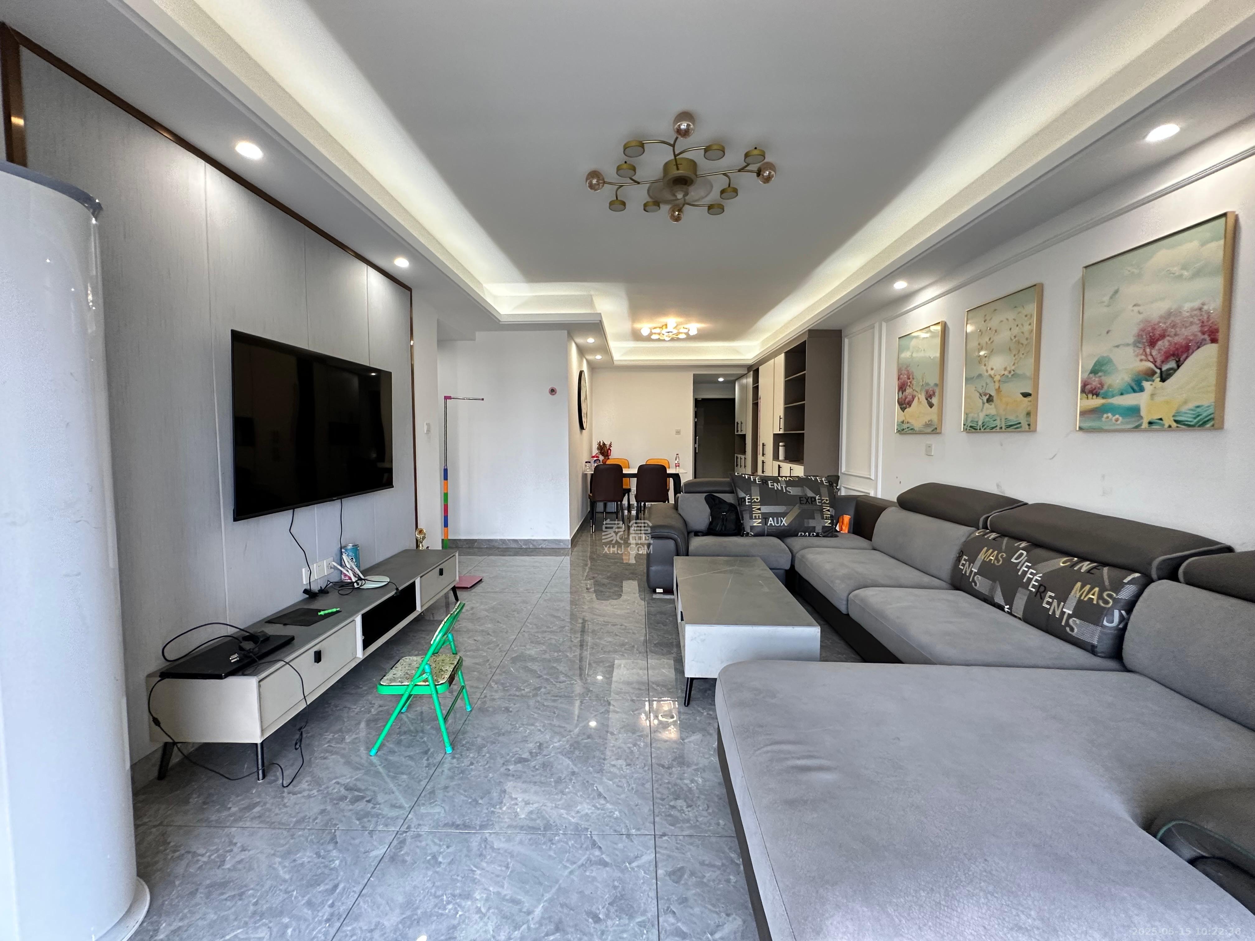 尚鑫海悦(新长海尚海城) 4室2厅2卫 2600.0元/月 尚鑫海悦(新长海尚海城) 4室2厅2卫 2600.0元/月室内图