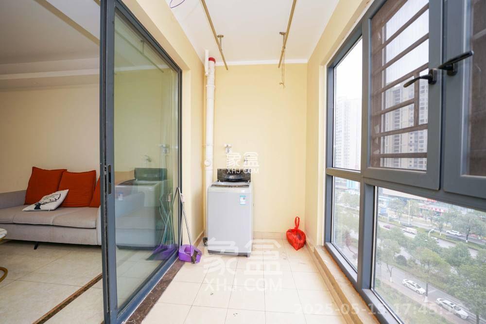 中建璟和城  3室2厅1卫    2400.0元/月室内图