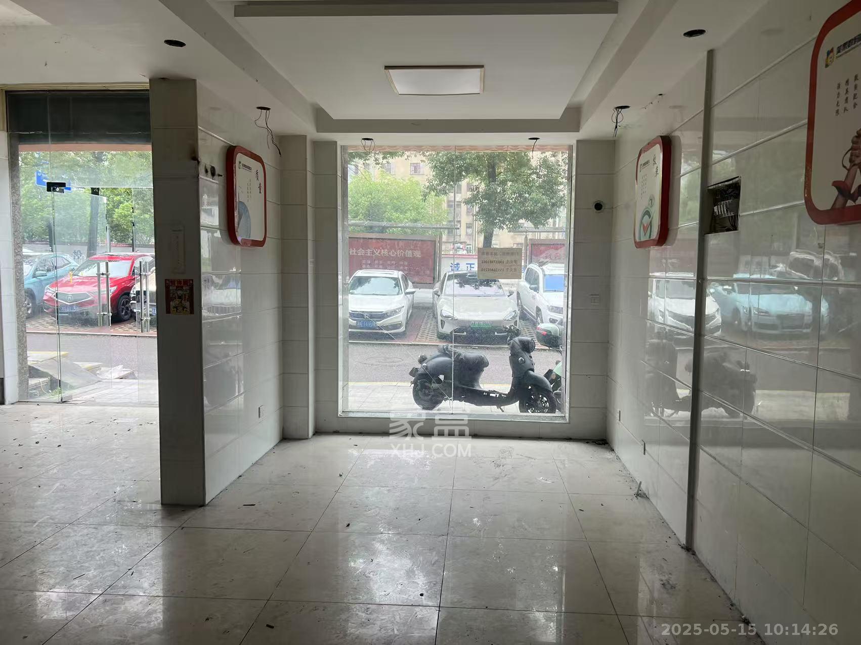 长城雅苑   93.0㎡      8500.0元/月室内图