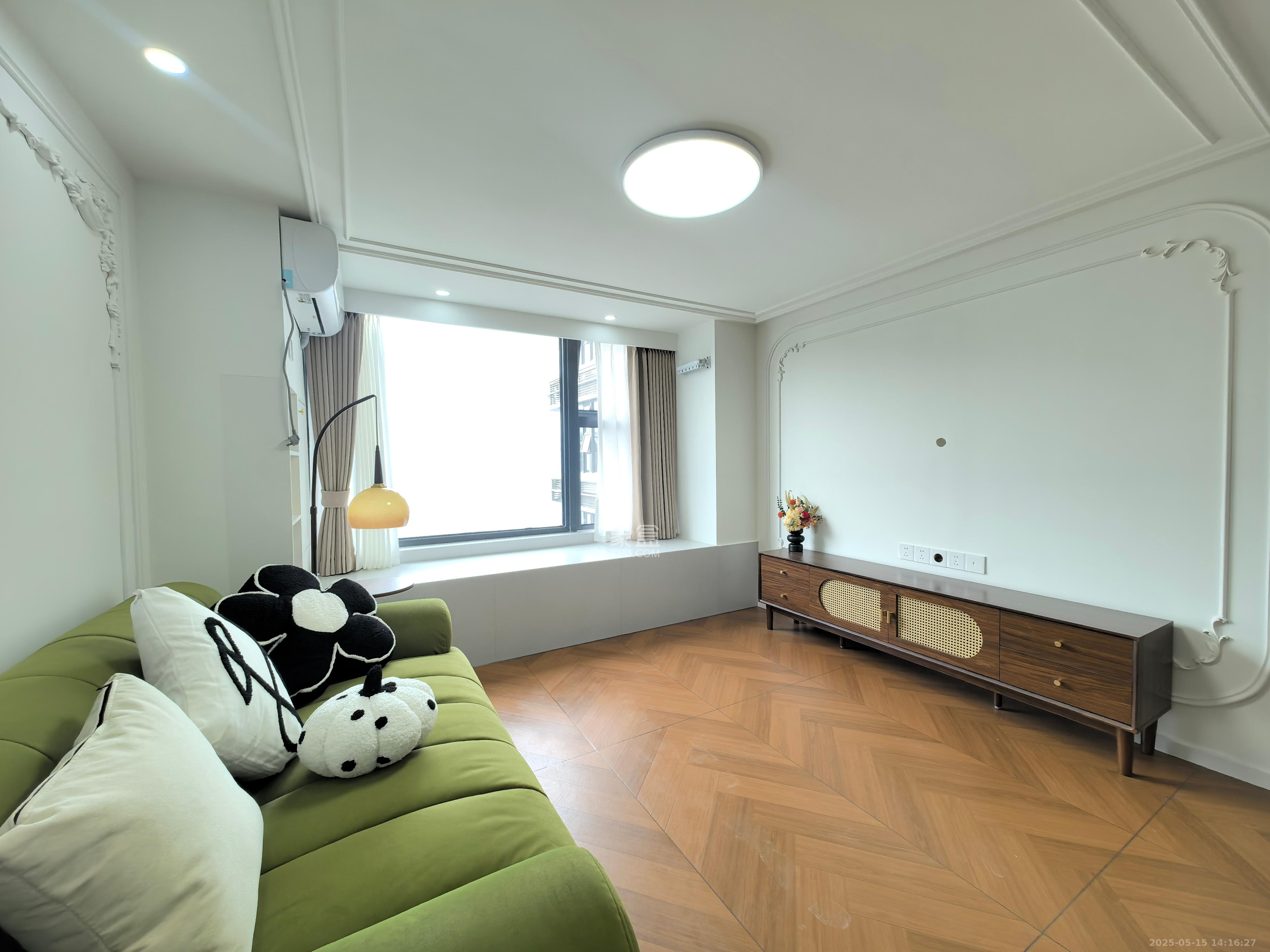 建发养云   41.66㎡     3000.00元/月