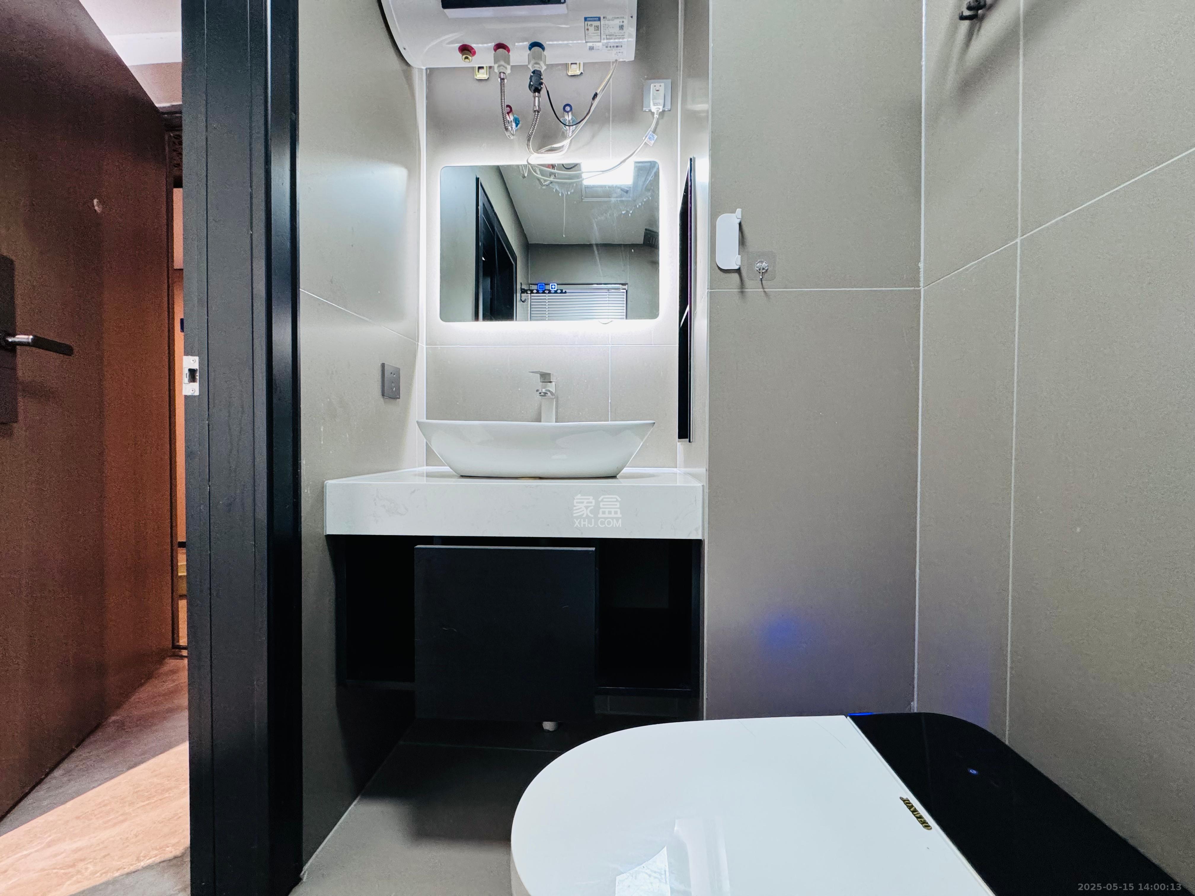 龙湖铂金岛 2室1厅1卫 1600.0元/月 龙湖铂金岛 2室1厅1卫 1600.0元/月室内图