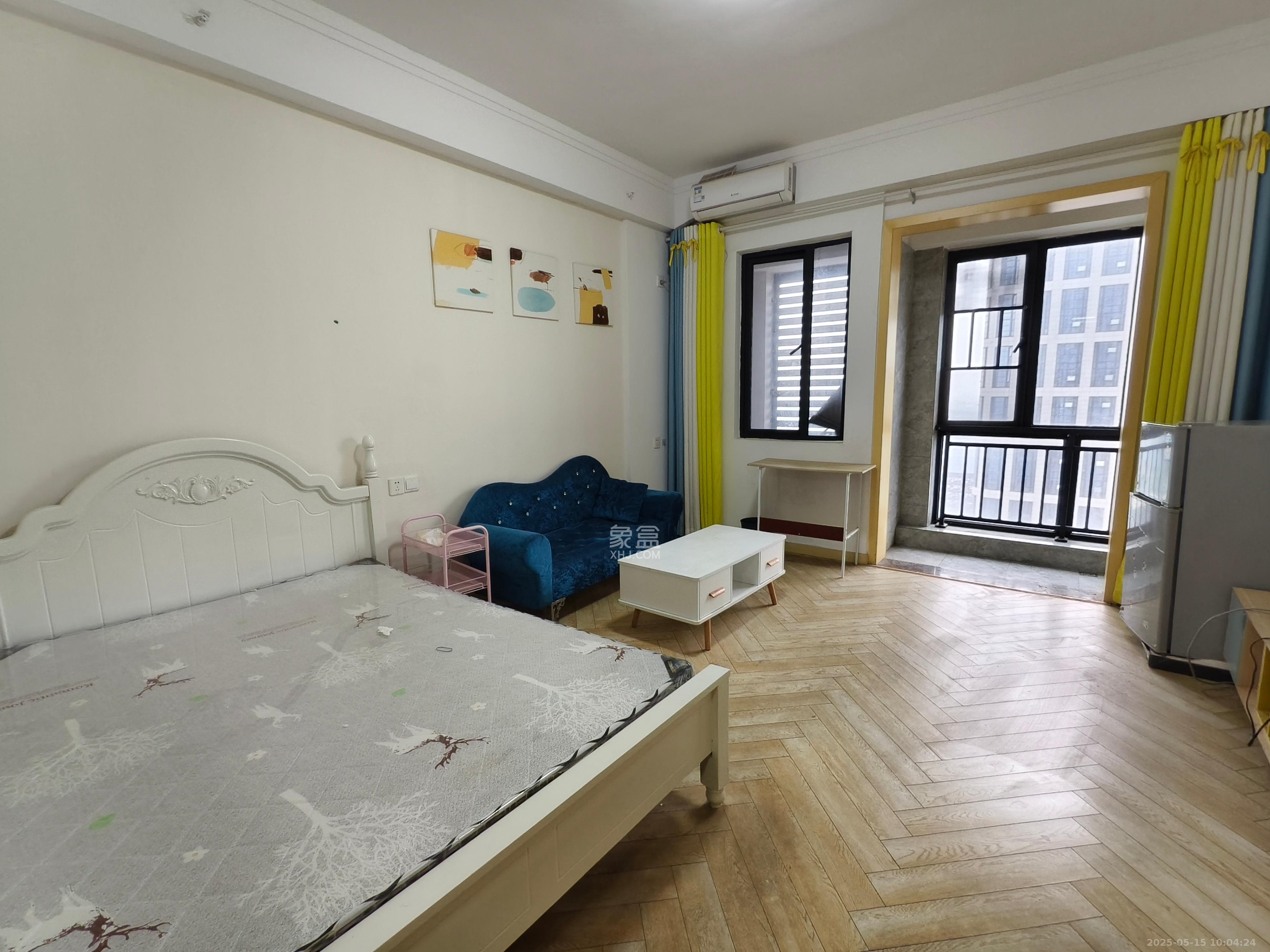 城市时光 1室1厅1卫 1250.0元/月 城市时光 1室1厅1卫 1250.0元/月室内图