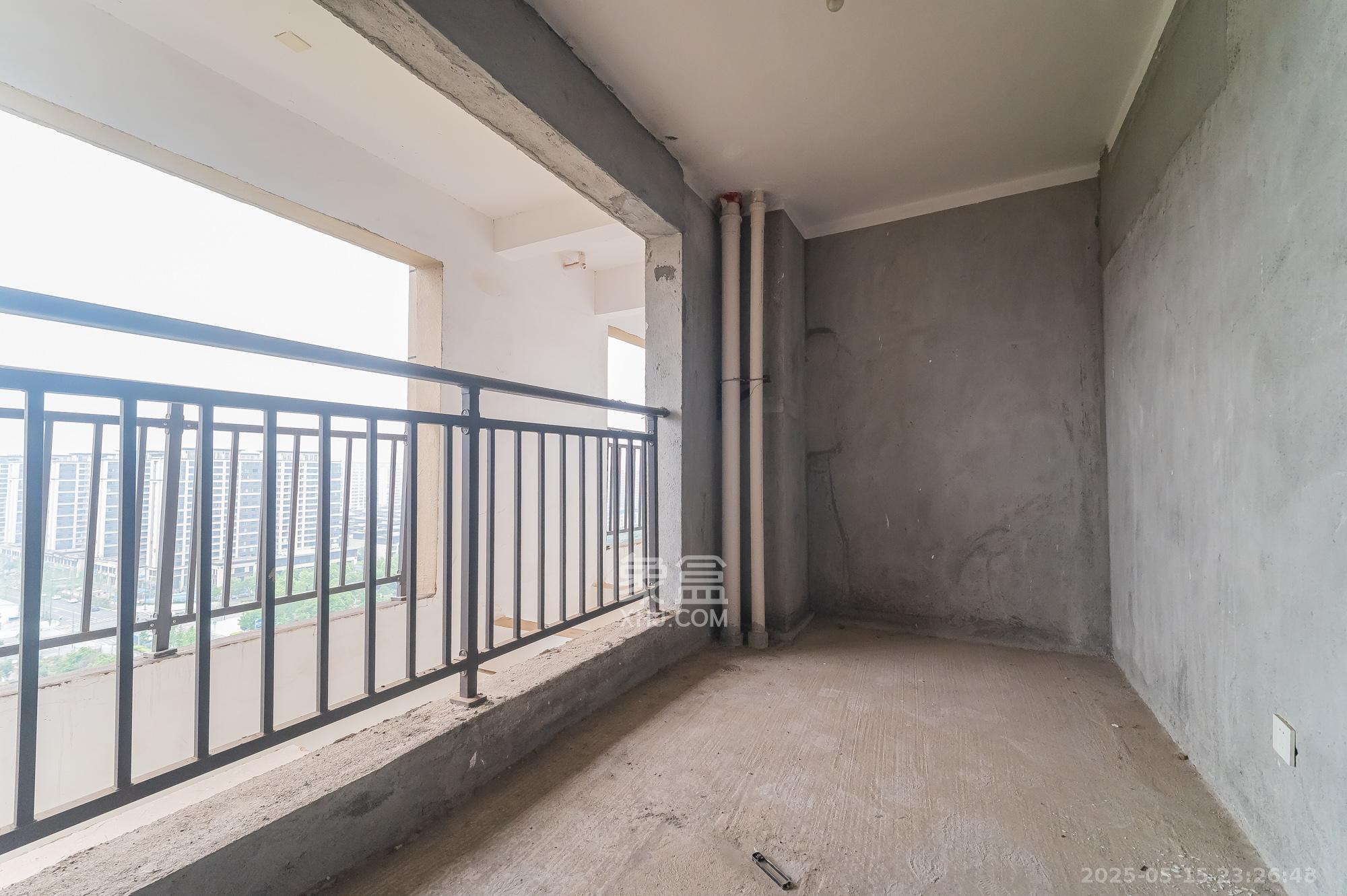 星湖湾二期高层  4室2厅2卫    100.0万 星湖湾二期高层  4室2厅2卫    100.0万其他