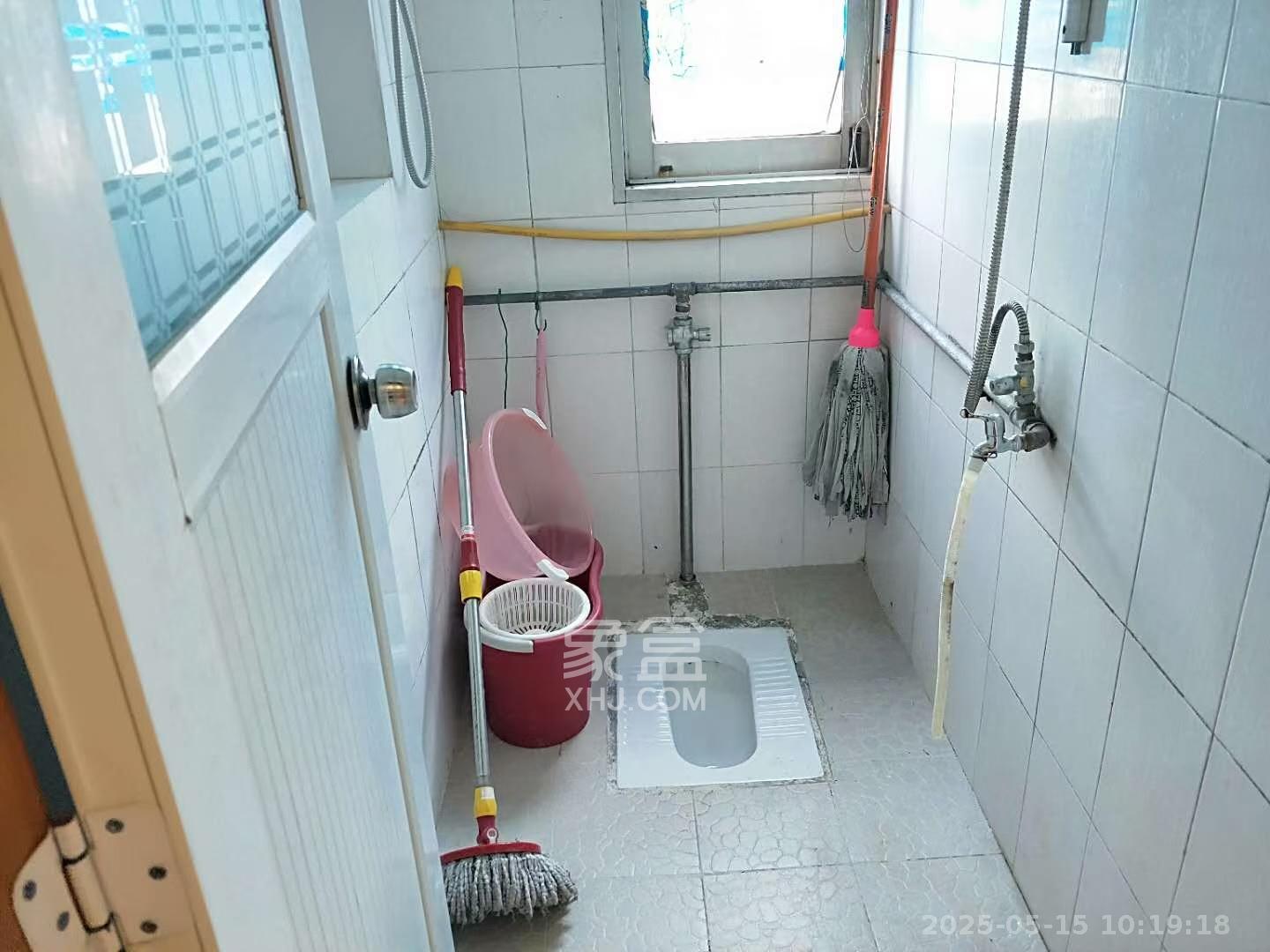 乔庄社区 3室1厅1卫 2000.0元/月 乔庄社区 3室1厅1卫 2000.0元/月室内图