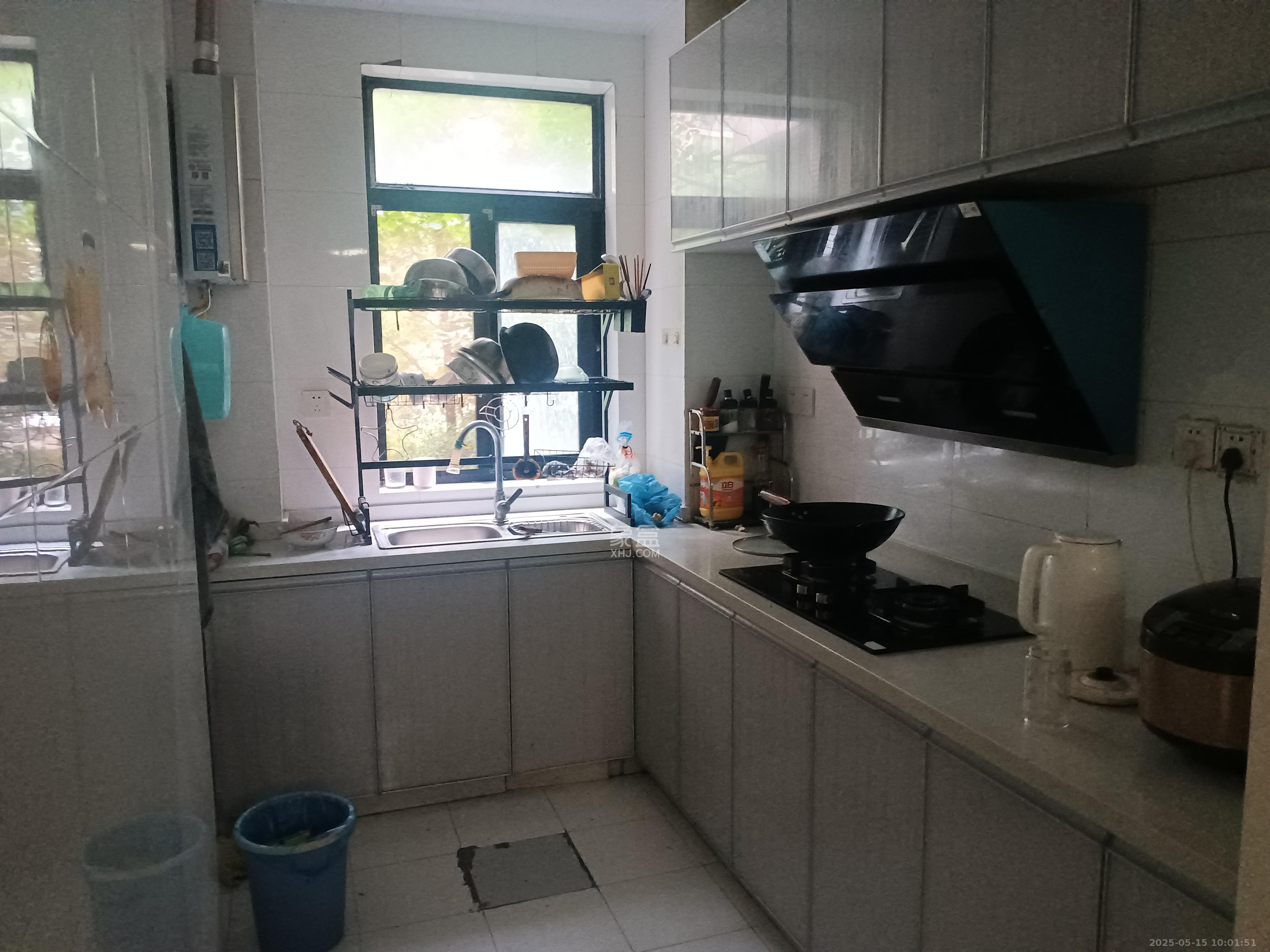 鑫远湘府华城 3室2厅2卫 2800.0元/月 鑫远湘府华城 3室2厅2卫 2800.0元/月室内图